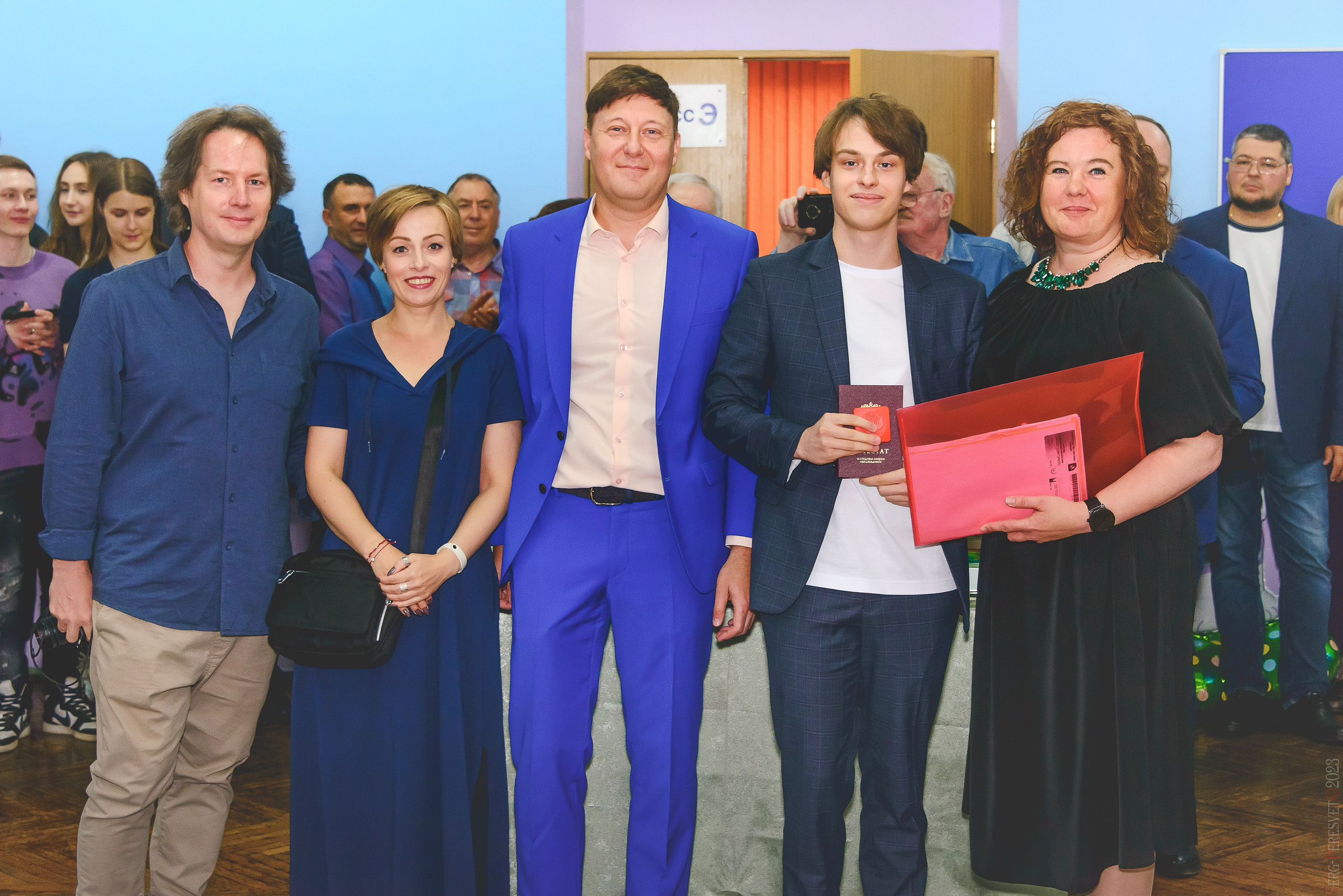 Выпускной 11 класс. Ваш фотограф на праздник в Москве, Раменском, Жуковском, Люберцах