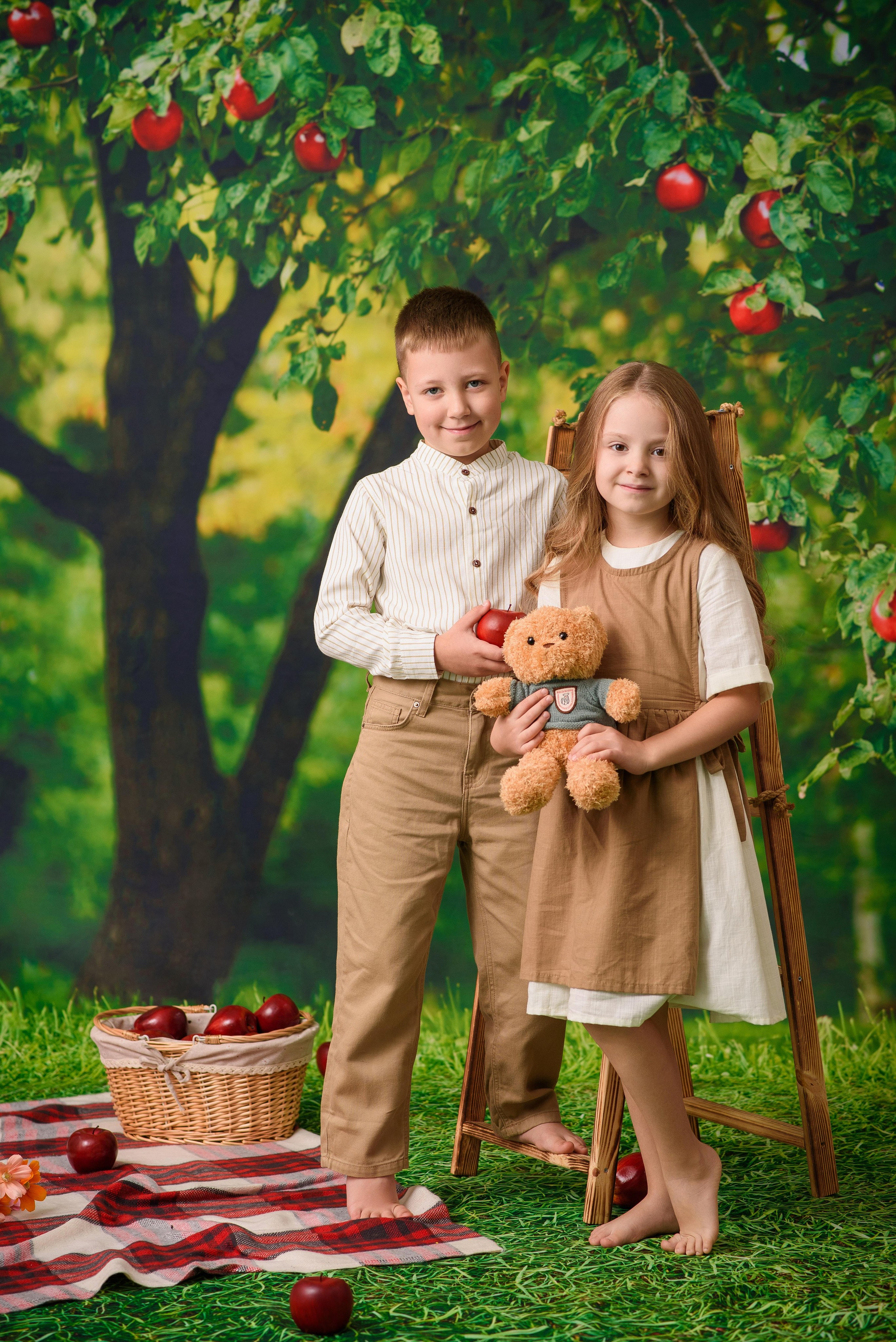 Яблочный сад. Детская фотостудия Москва