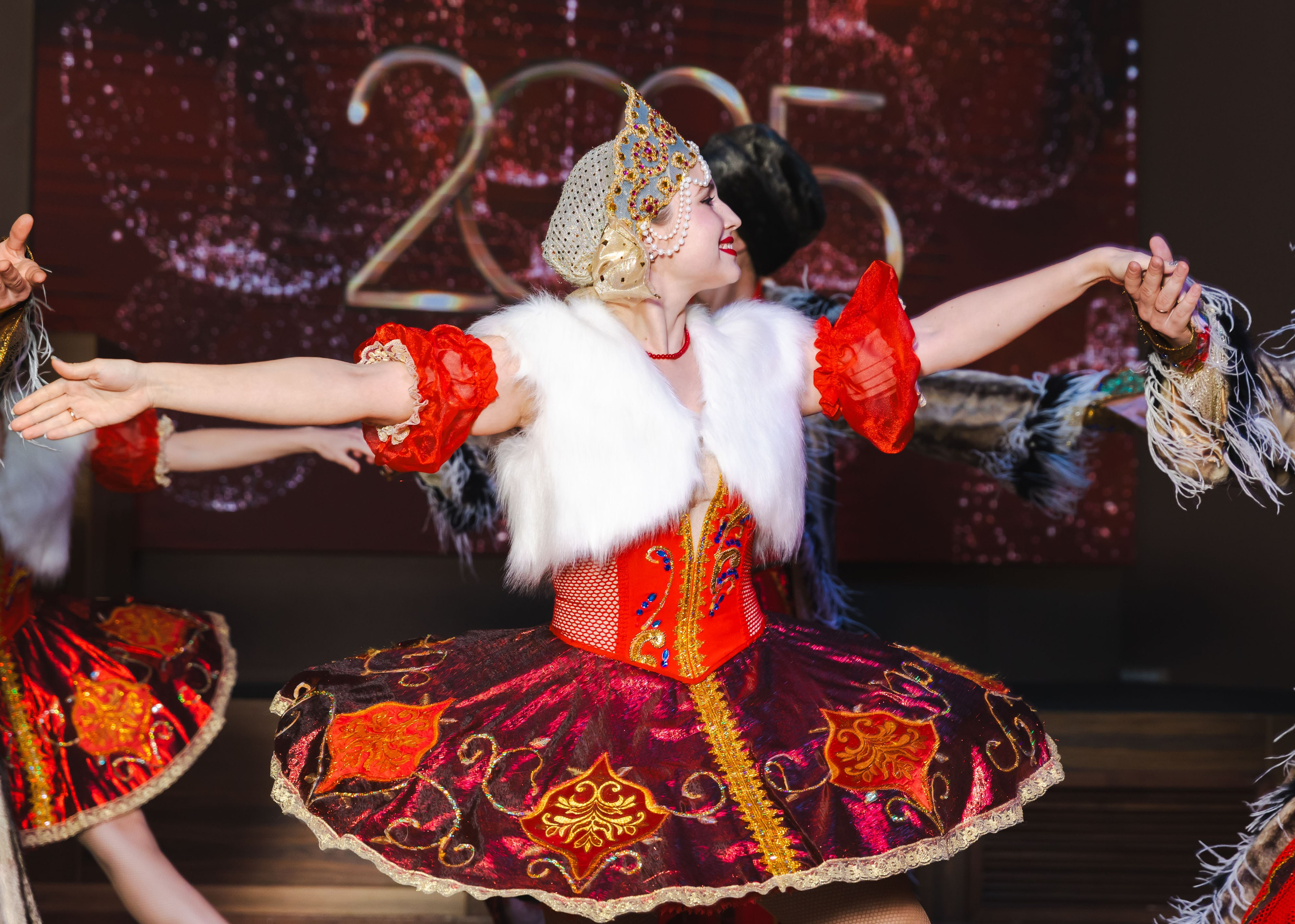 Предновгодка Кипарис 2024. ФОТОГРАФ ВИНОГРАДОВА ДАРЬЯ