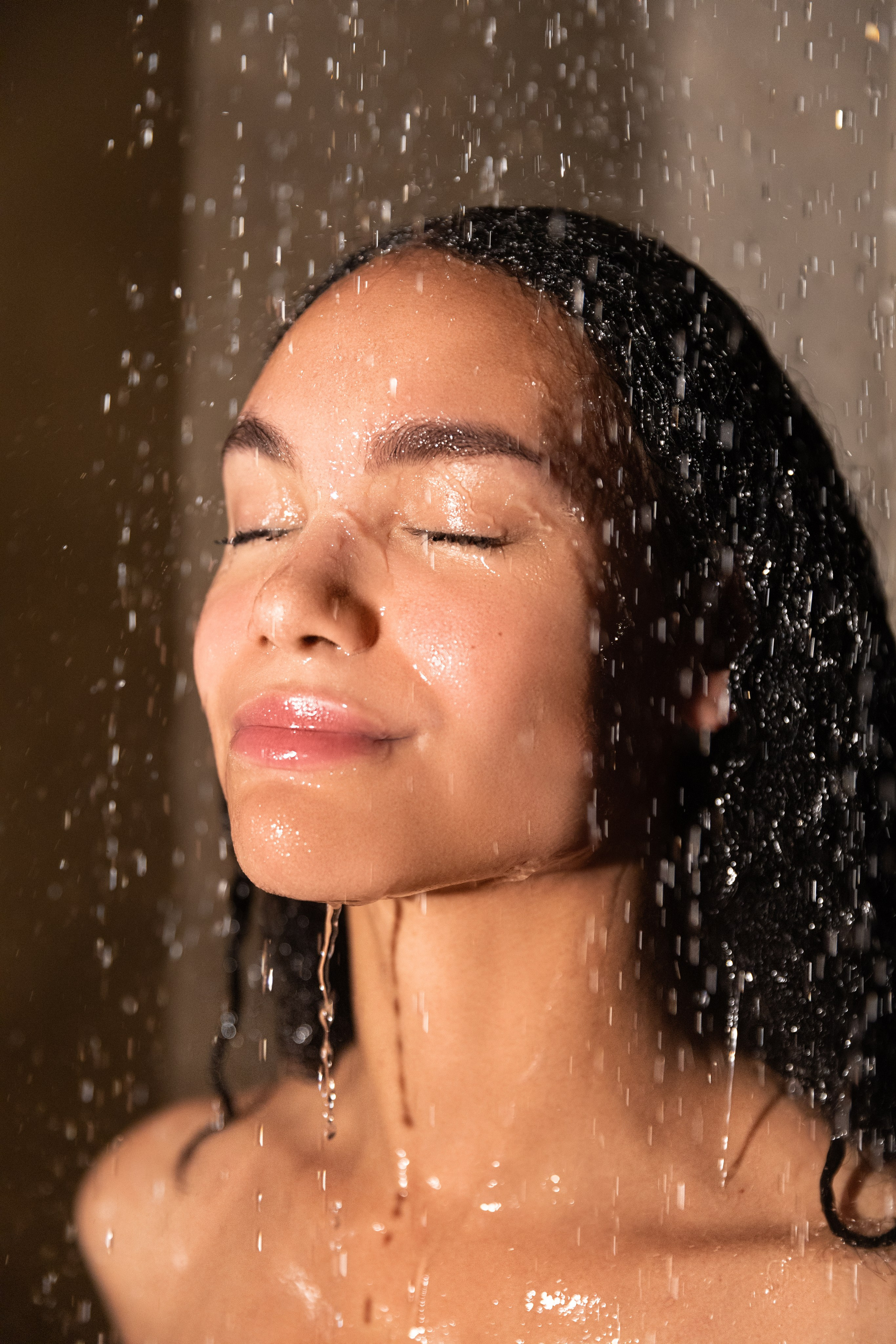 Ph: @vanheesphotography                                                                                         Retoucher: @retouch.komissarova                                                                                          Model: @kyarajoella     