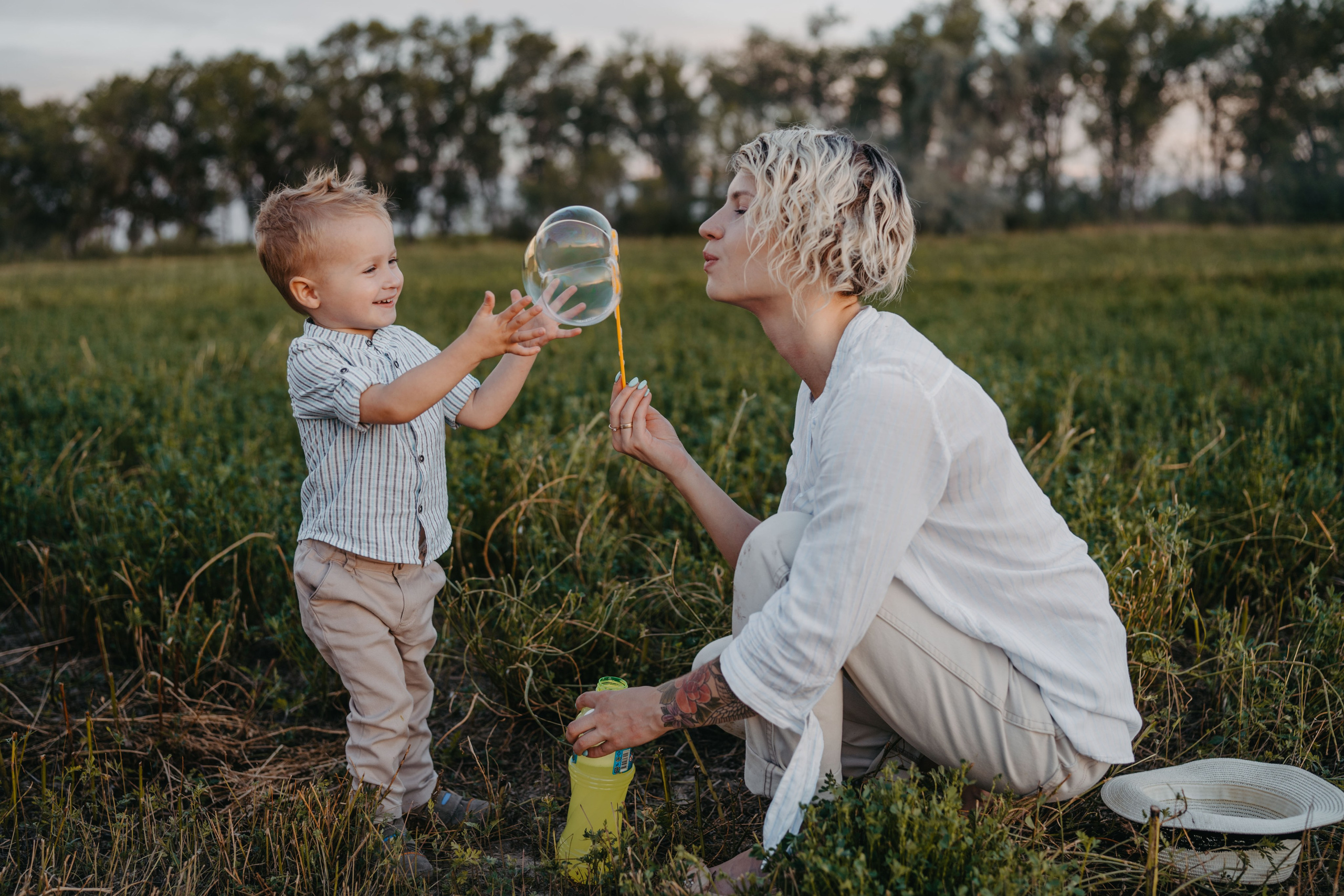 Дарья и Марк на закате. Семейный фотограф, женский фототерапевт
