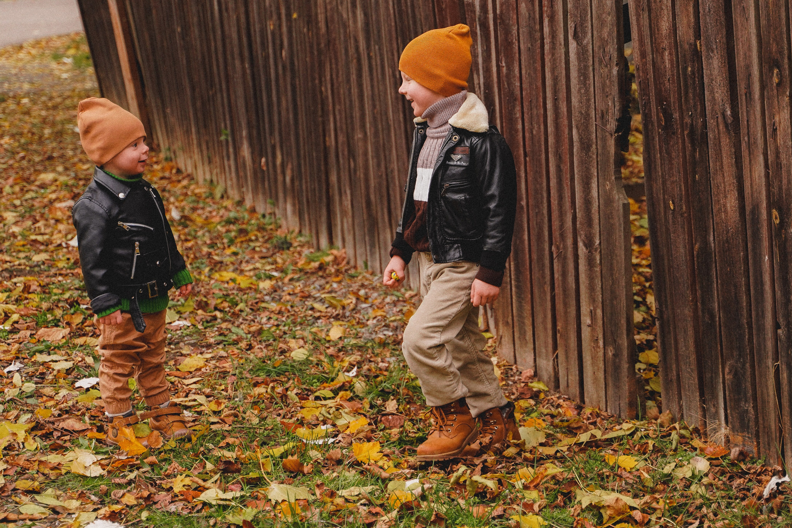 Семейная осенняя фотосессия у реки. Семейный и женский фотограф в Краснодаре Анастасия Приймак