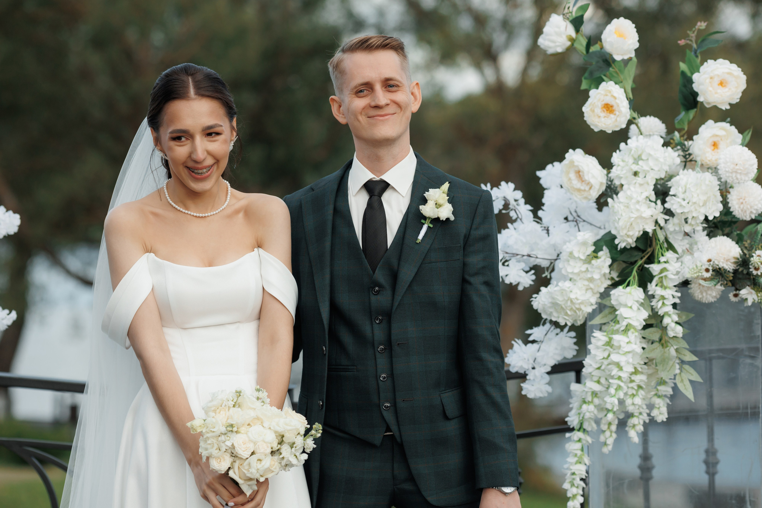 Регистрация в отеле Fish Point, ЗАГС Бутово, прогулка в Остафьево. Свадебный и репортажный фотограф (Москва, Королев и другие)