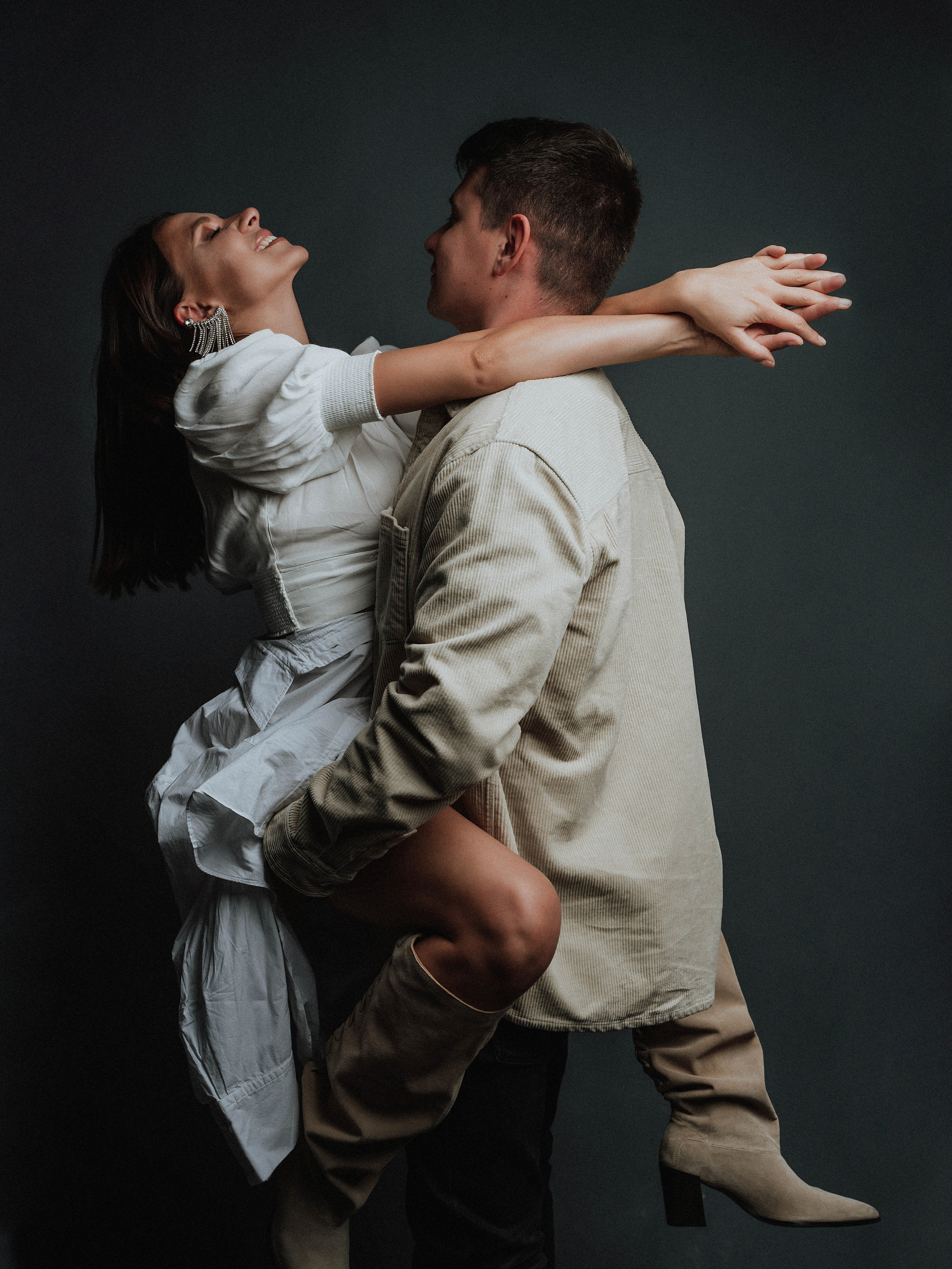 Руслан и Елена. Главная