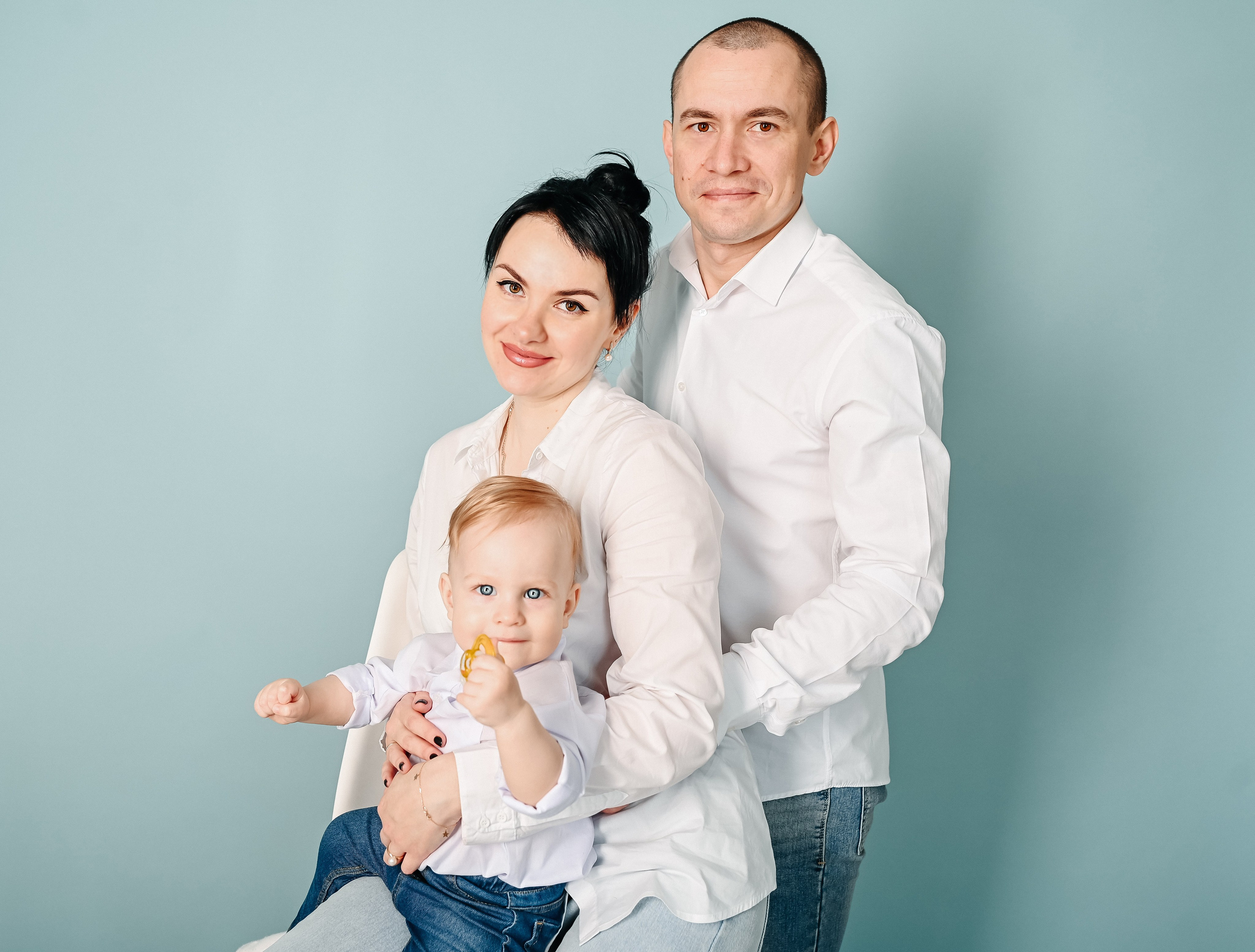 Фотосессия в студии на 1 год. Фотограф Арина Агапова. Подольск, Москва https://arinafoto.wfolio.pro/