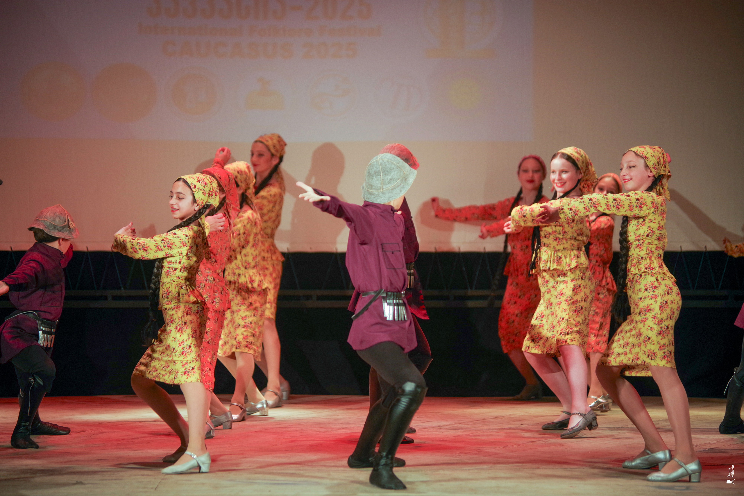 Танцы в прекрасном Они. Портретный фотограф Денис Милютин