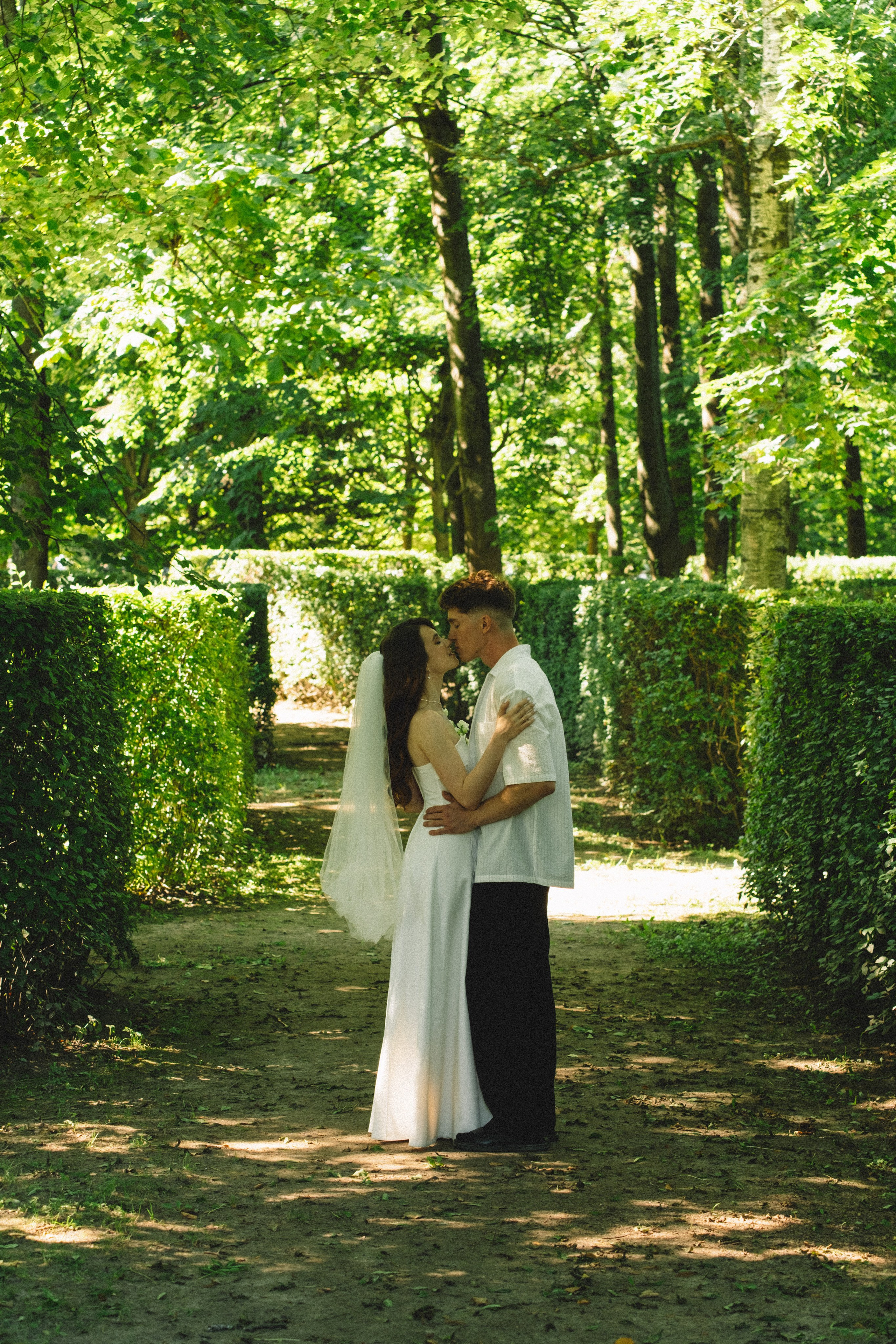 СВАДЕБНАЯ СЬЕМКА В ПЕТЕРГОФЕ И СЬЕМКА РЕПОРТАЖА В ЗАГСЕ ПЕТЕРГОФА. Профессиональный фотограф, Санкт-Петербург — Виктория Богомолова