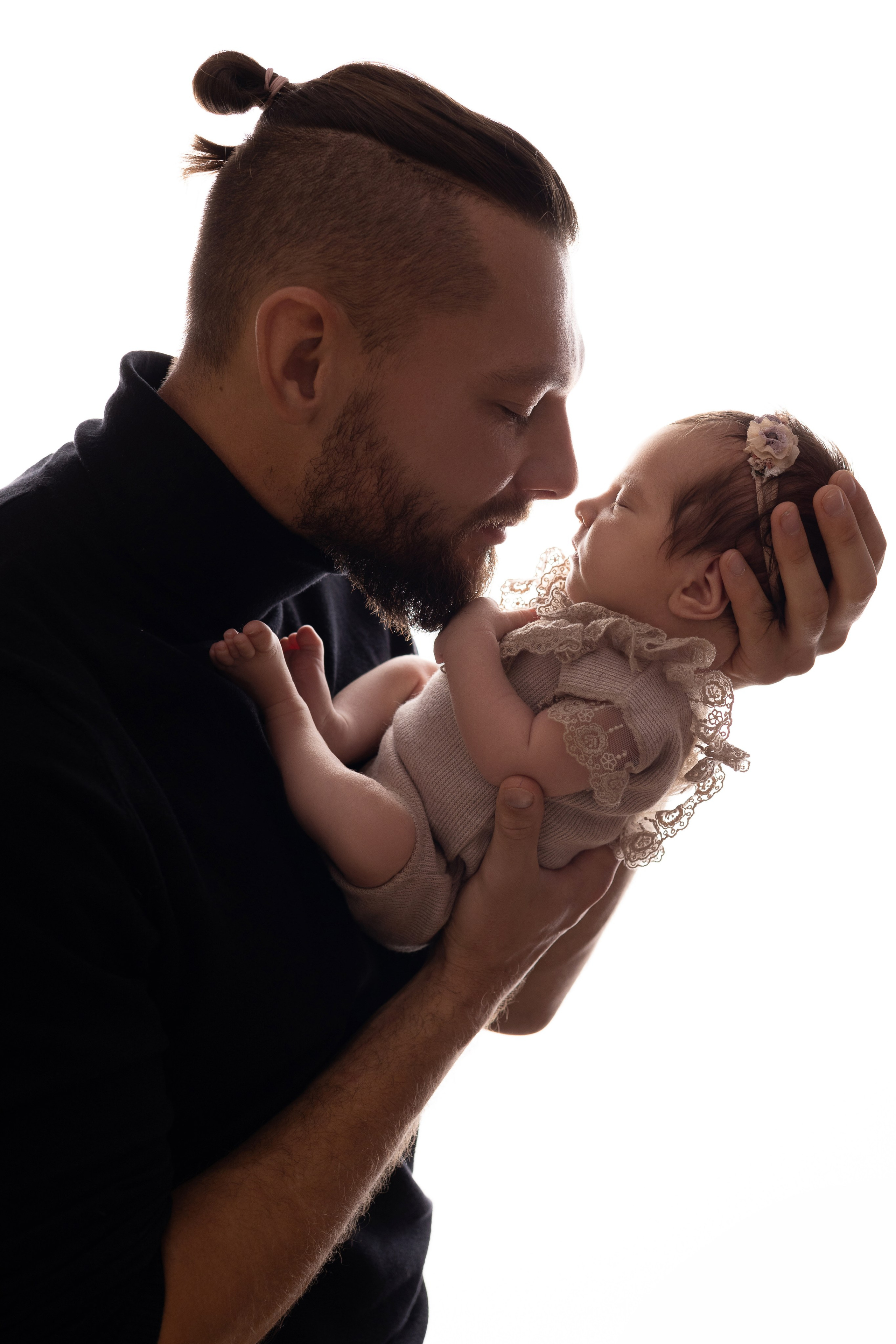 Семейные кадры от Elvira Kamaeva. Фотограф новорожденных малышей в Омске и Омской области Эльвира Камаева