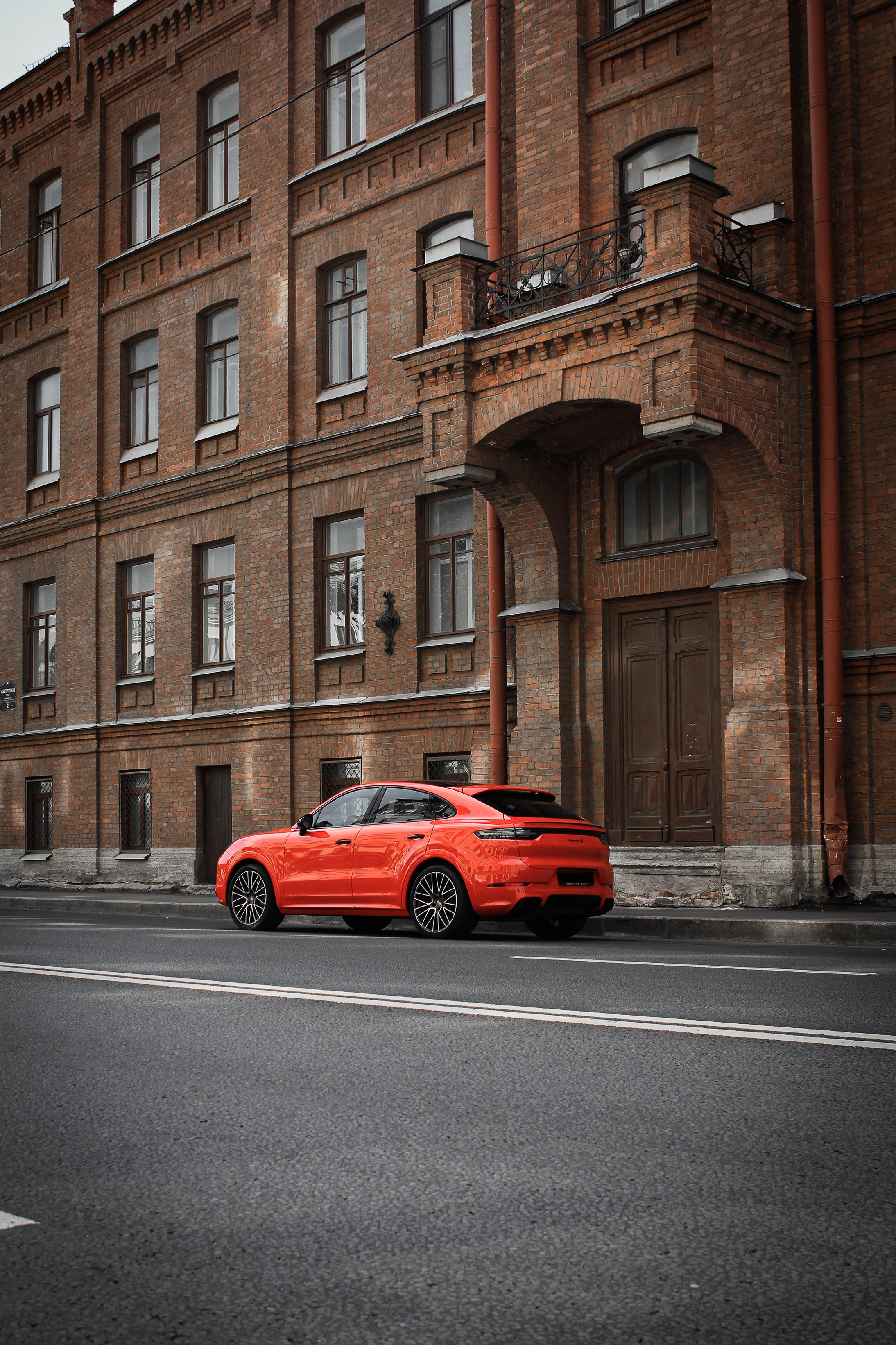 Porsche Cayenne S Coupe. Alexandrovna photography