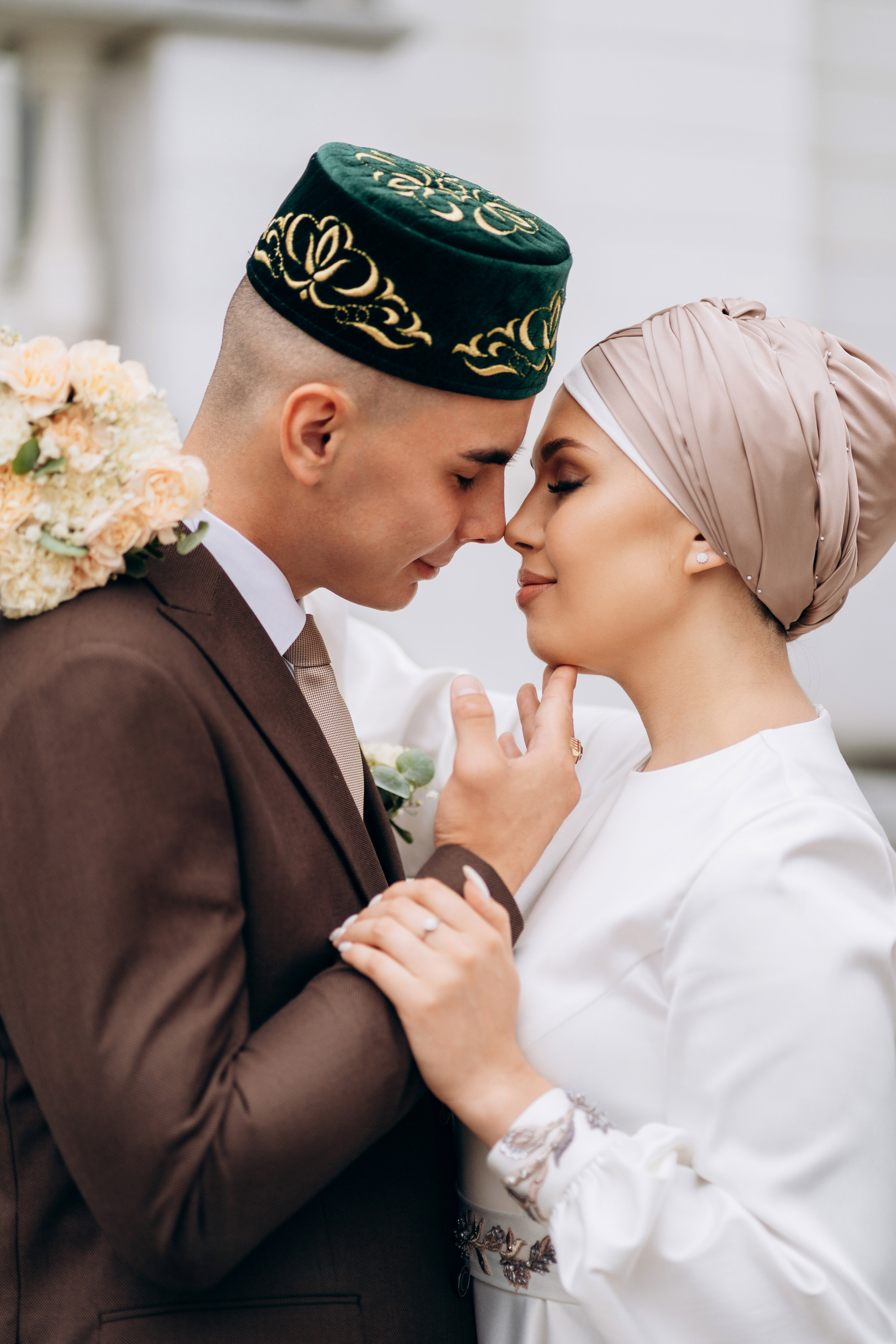 свадебная фотосессия в дворике КФУ, свадебный фотограф Казань