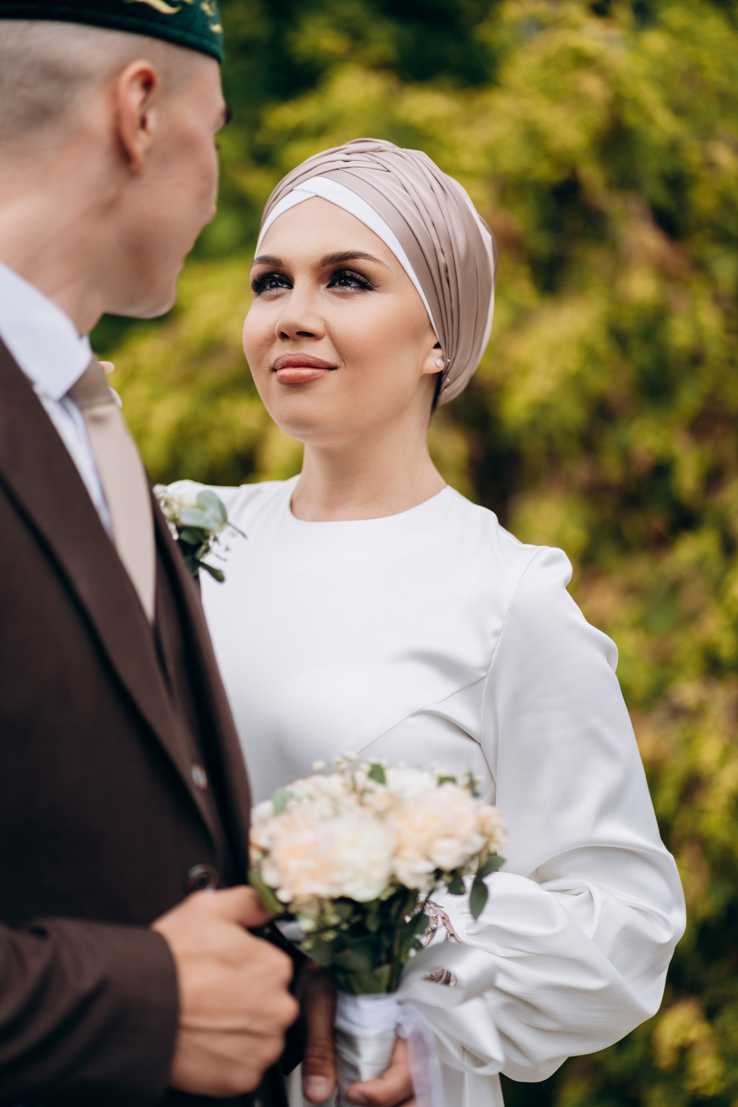 свадебная фотосессия в дворике КФУ, свадебный фотограф Казань