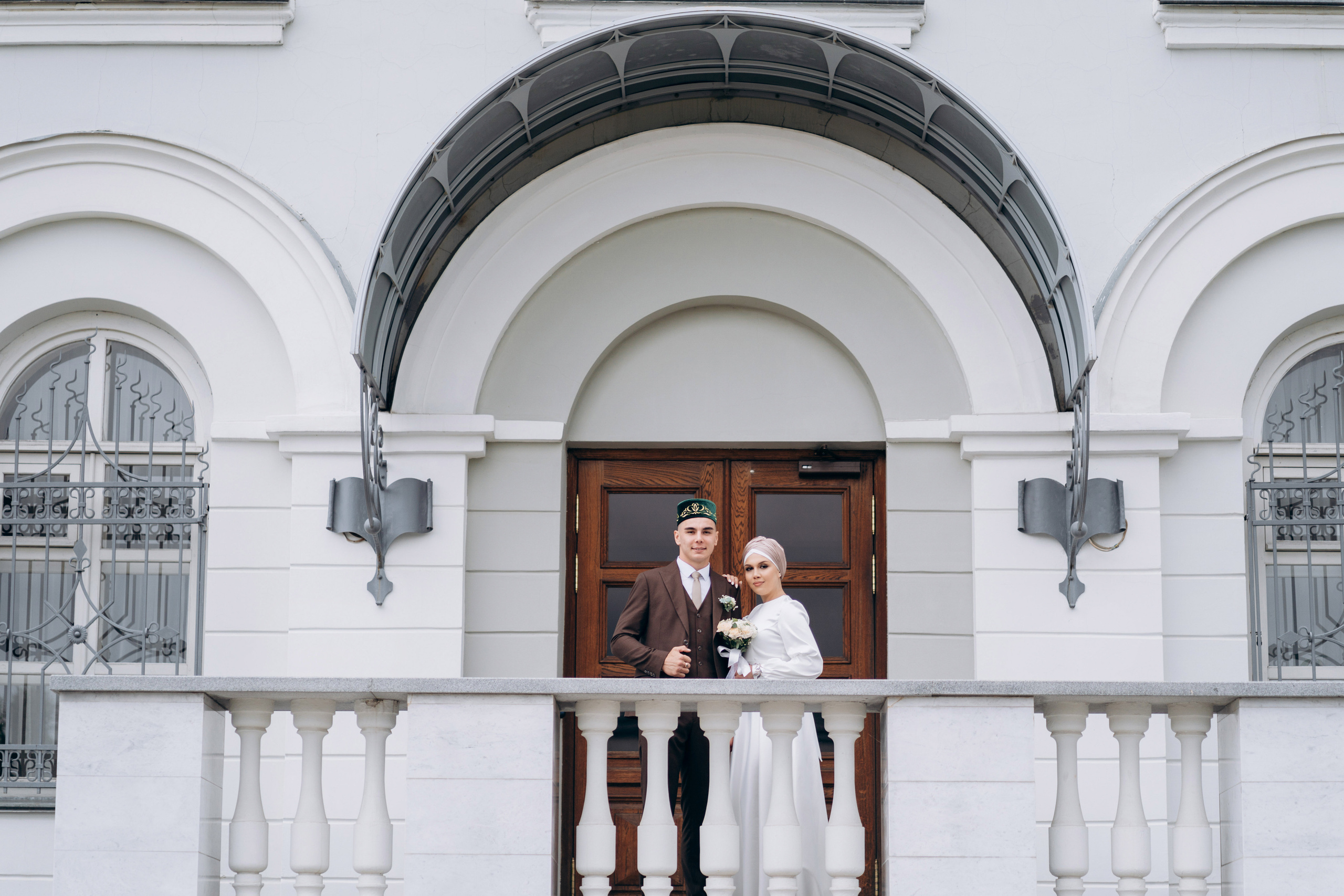 свадебная фотосессия в дворике КФУ, свадебный фотограф Казань