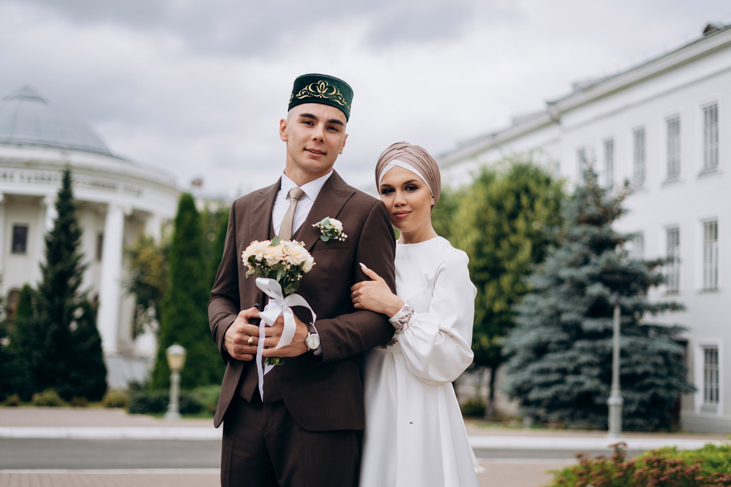 свадебная фотосессия в дворике КФУ, свадебный фотограф Казань