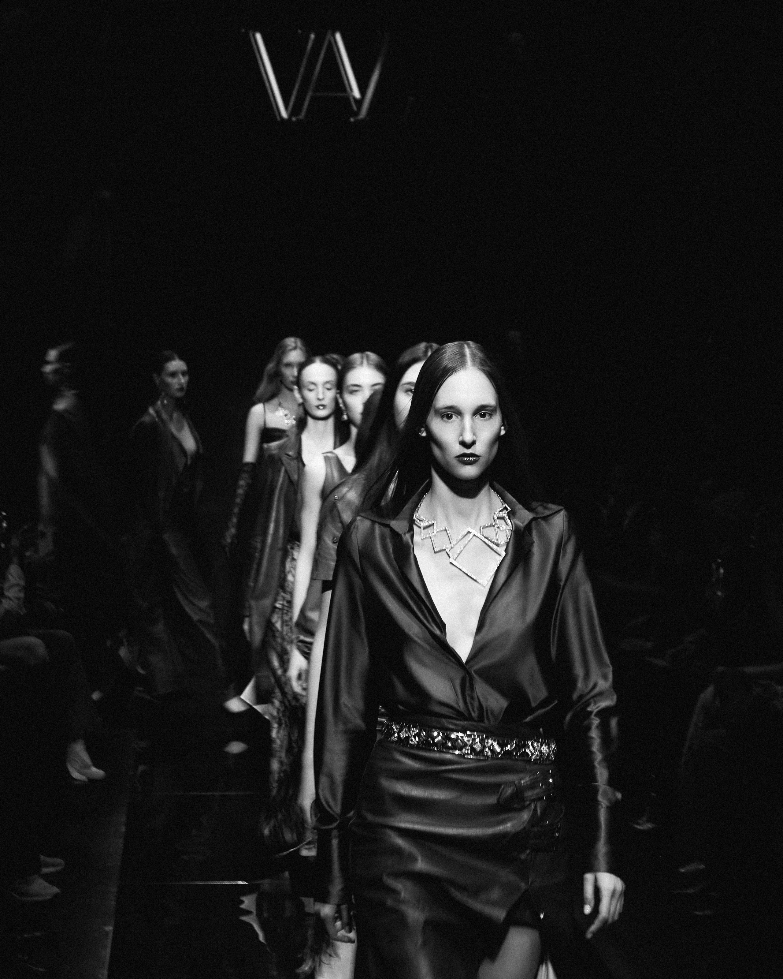 ST. PETERSBURG FASHION WEEK'2025. VERONIKA TIKHOMIROVA | PHOTOGRAPHER