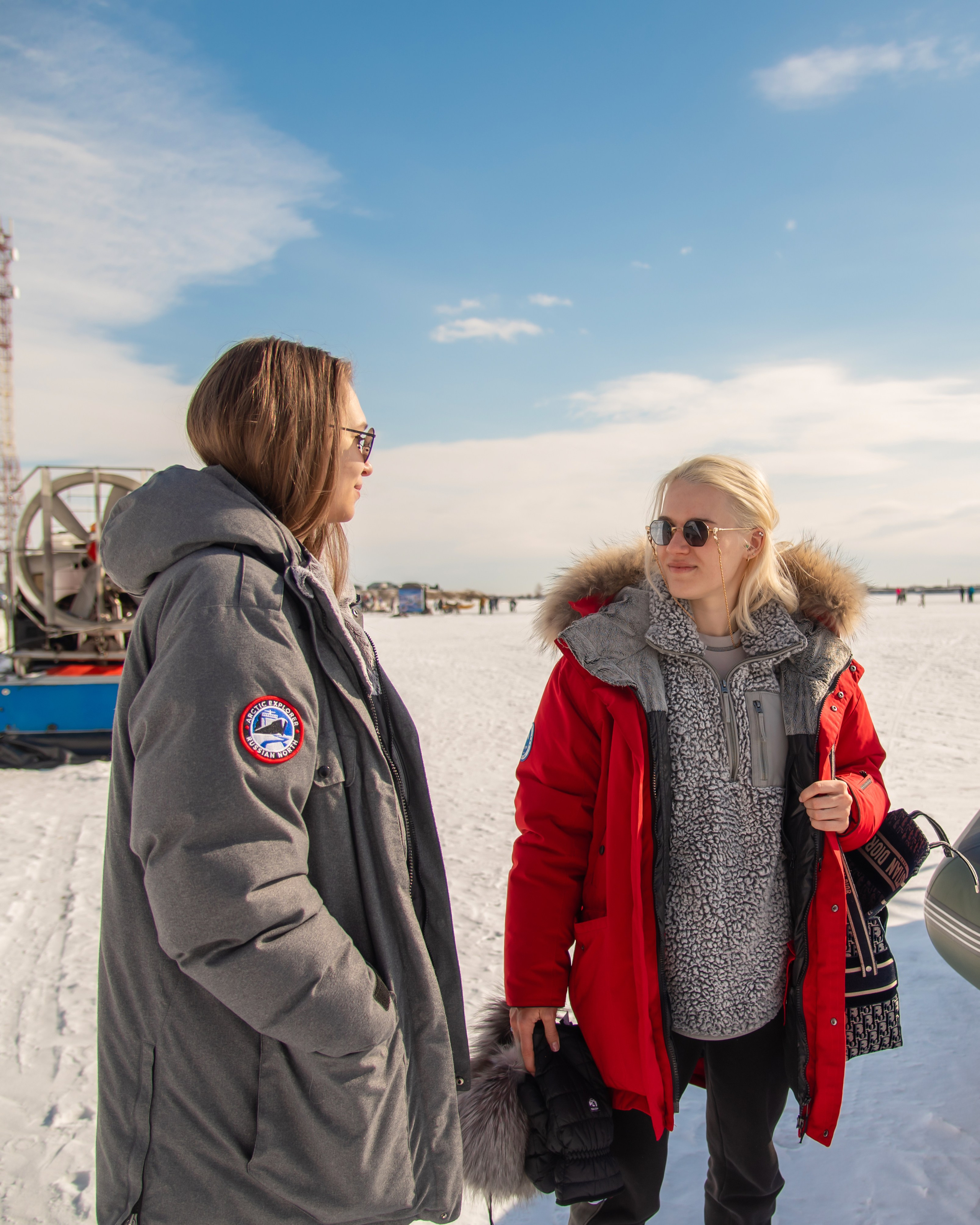 Большое Голоустное. Байкал. Занимаюсь профессиональной фотографией и живу рядом с Байкалом. Работаю в разных жанрах