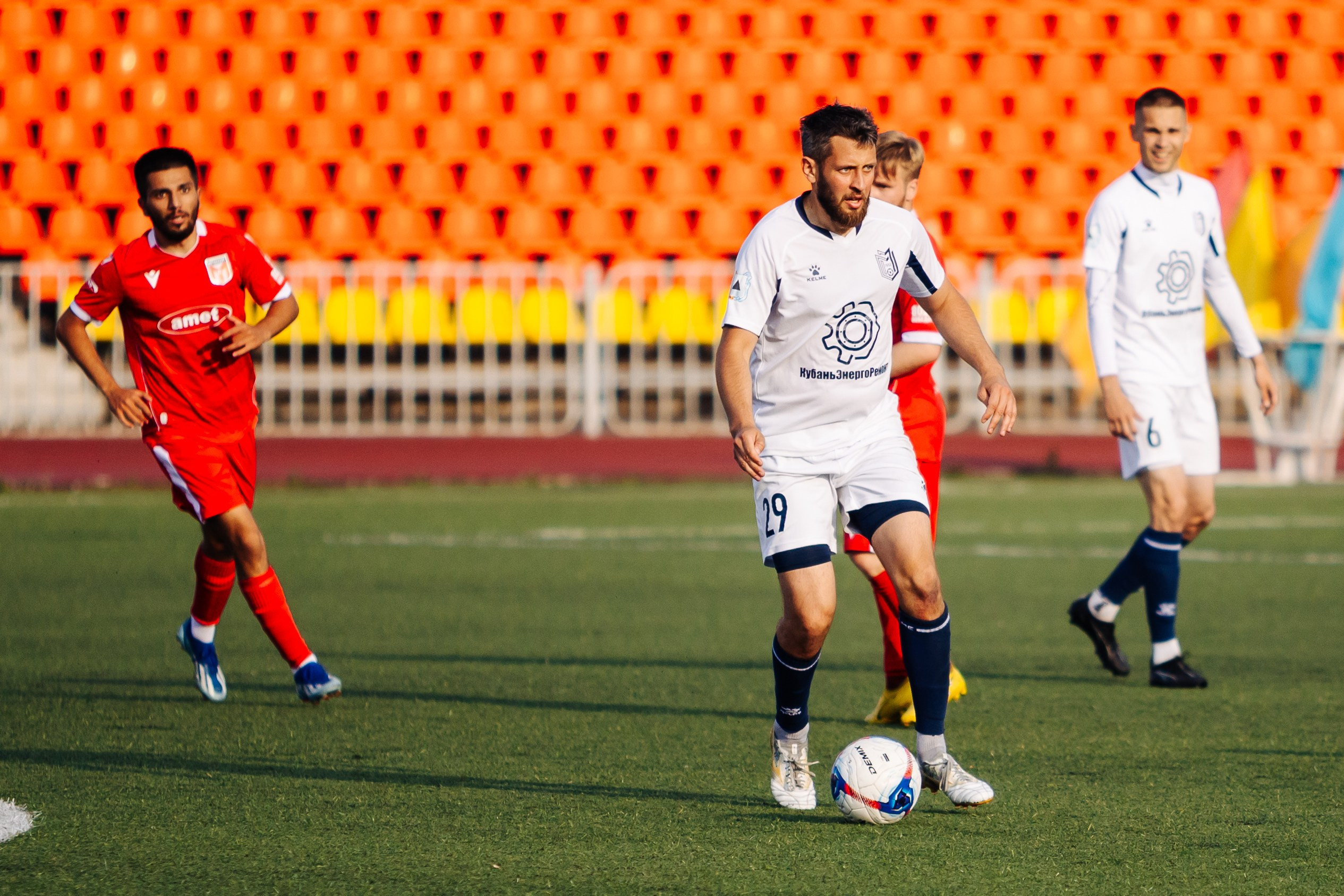 ФК «Металлург-Магнитогорск» — ФК «Металлург» Аша // 21.06.25. Денис Прохоров Фотограф в г. Магнитогорск
