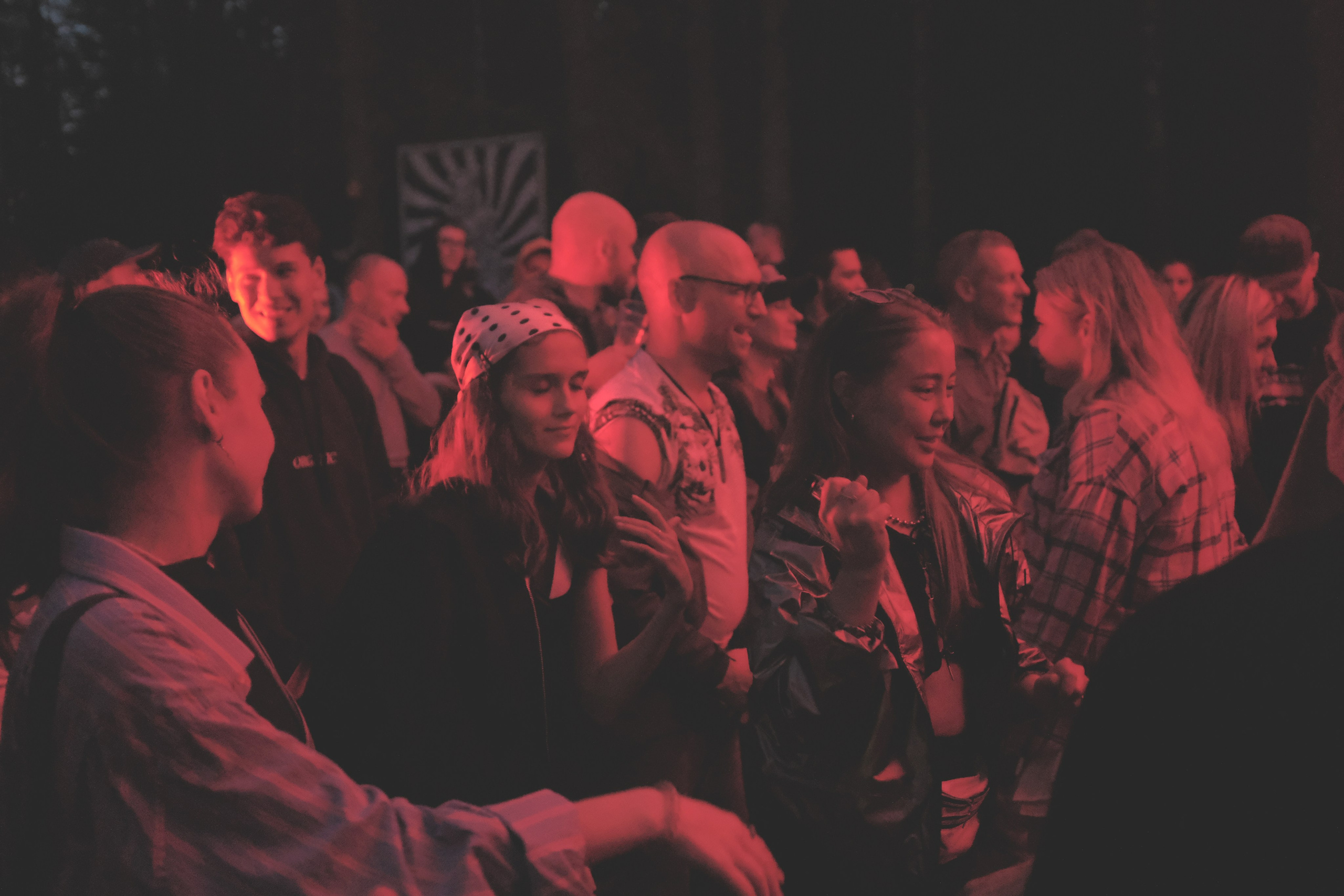 Пикник на обочине от команды EMC. 11июля 2025. Репортажный фотограф в Санкт-Петербурге Даниил Могута