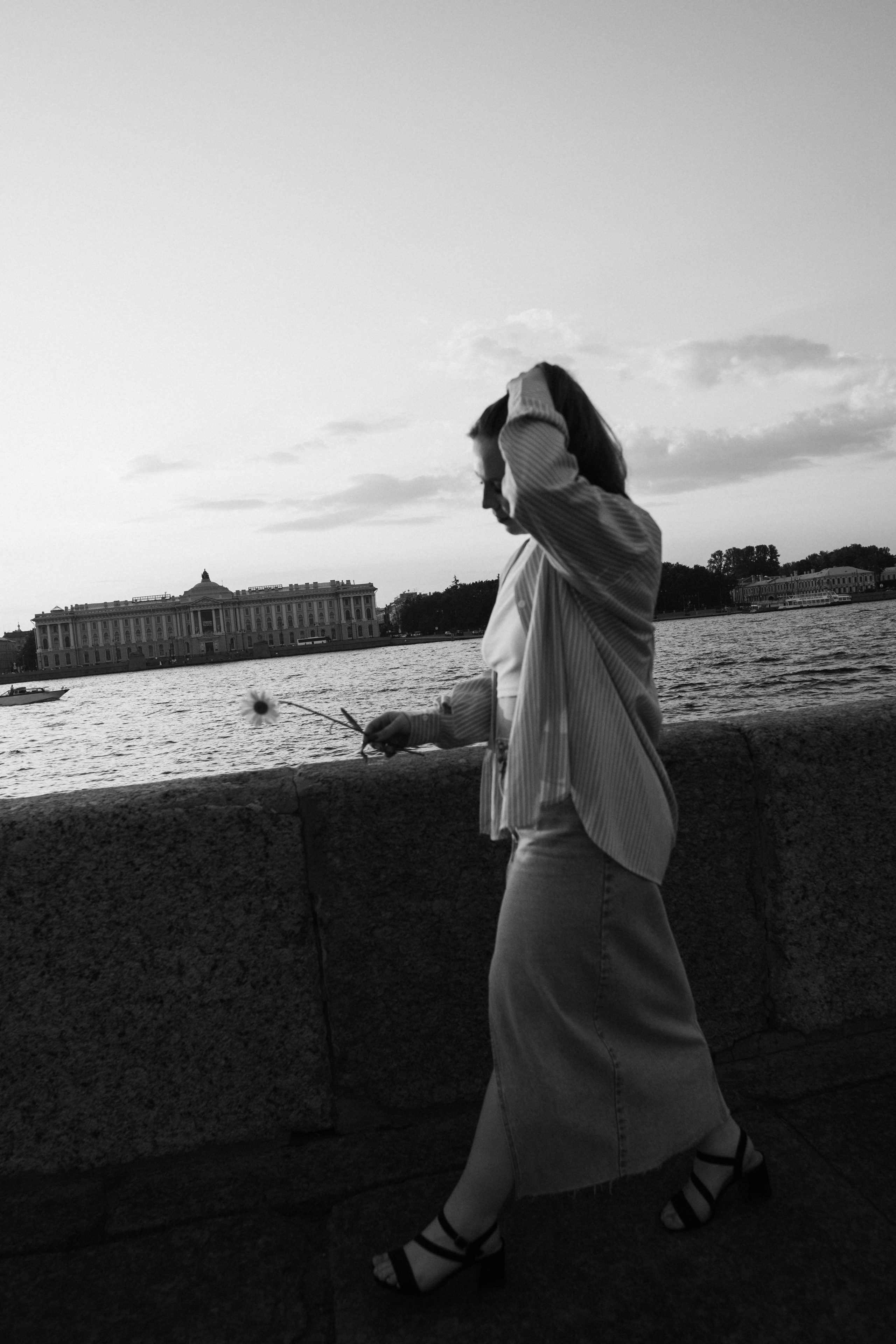 Виктория, ромашки и летний закат. Фотограф в Санкт-Петербурге Головина Анастасия