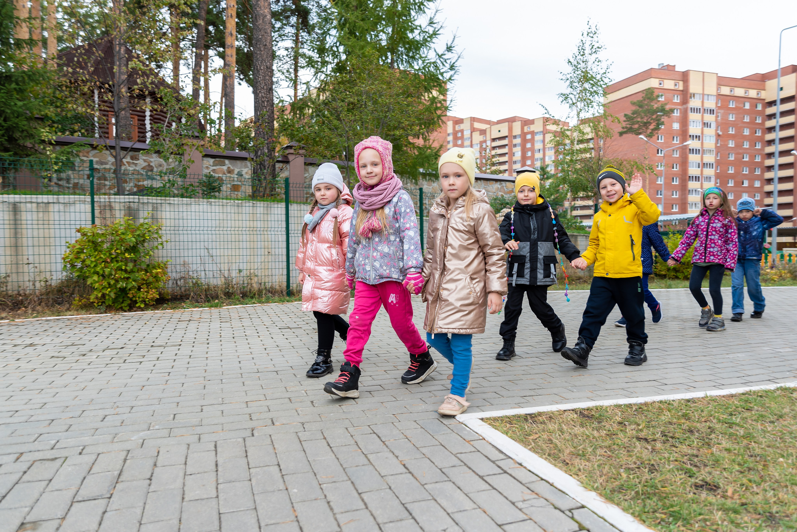 Фотосъёмка на прогулке. Детский фотограф в Екатеринбурге и Берёзовском Евгений Кондаков