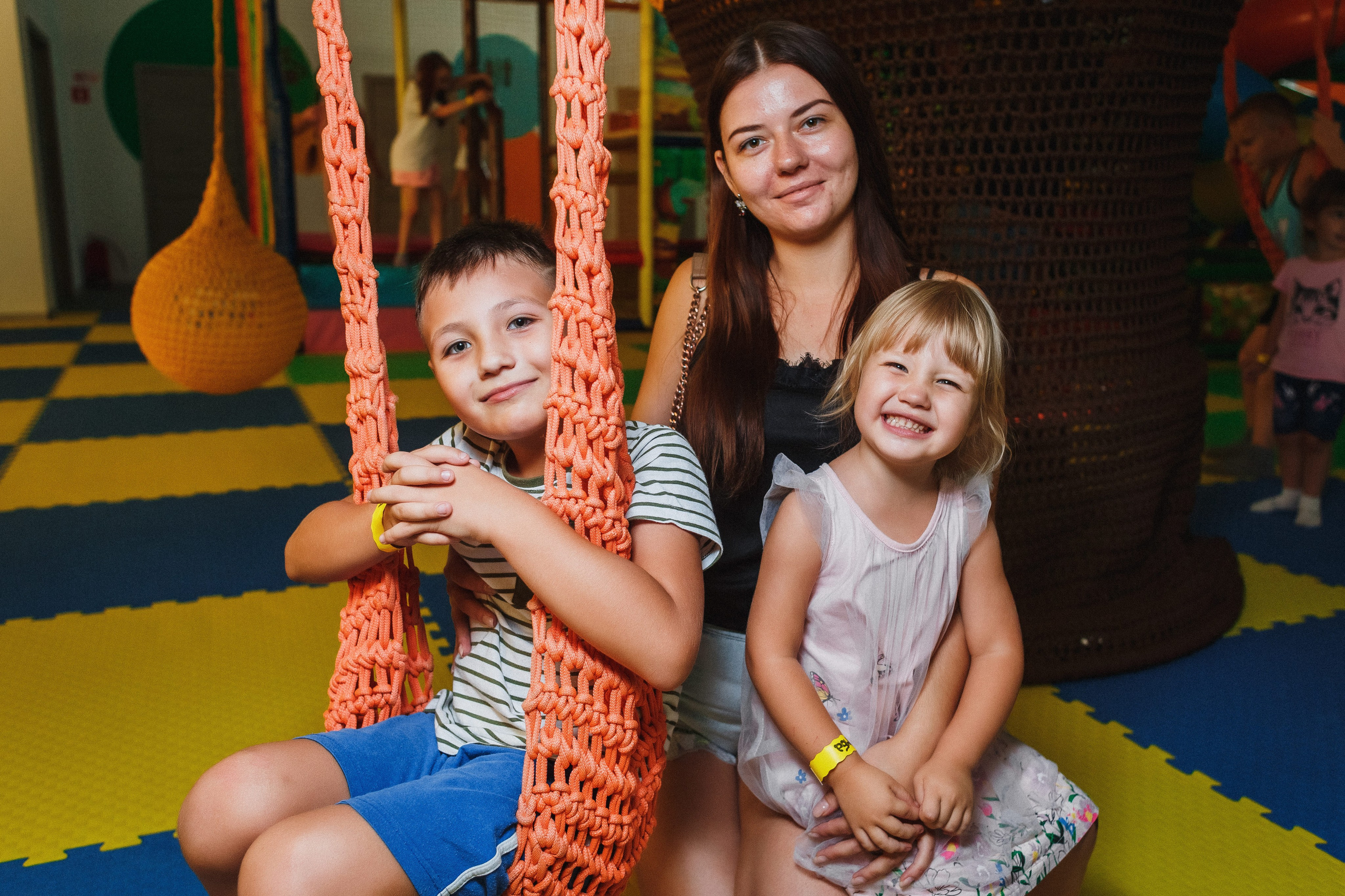 Волшебные моменты: детский праздник в игровой Клумба, Таганрог. Свадебный и семейный фотограф в Таганроге Бакарюк Антон