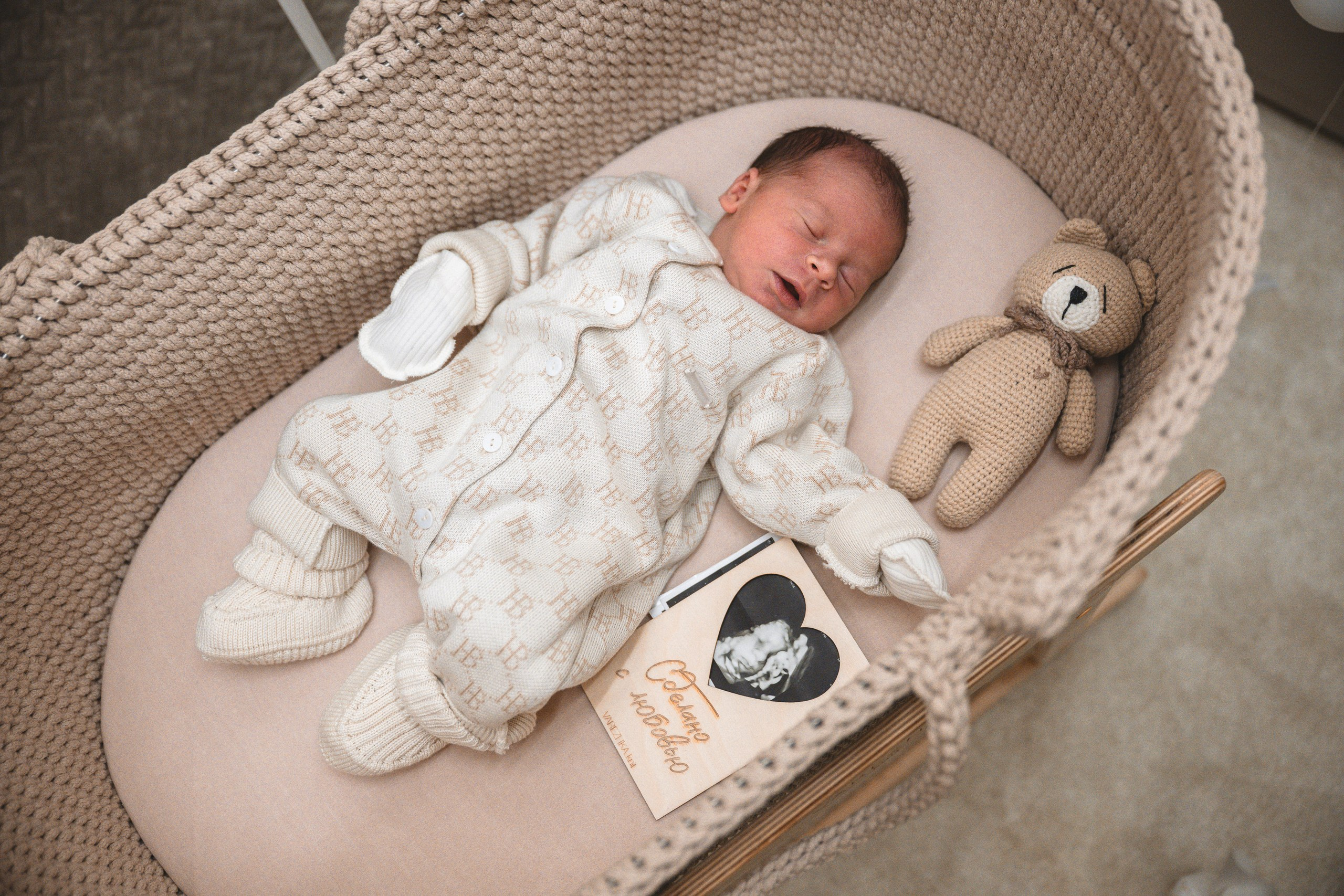 Выписка Марии и Артема 💙. Семейный фотограф в Москве Наталья Капитонова