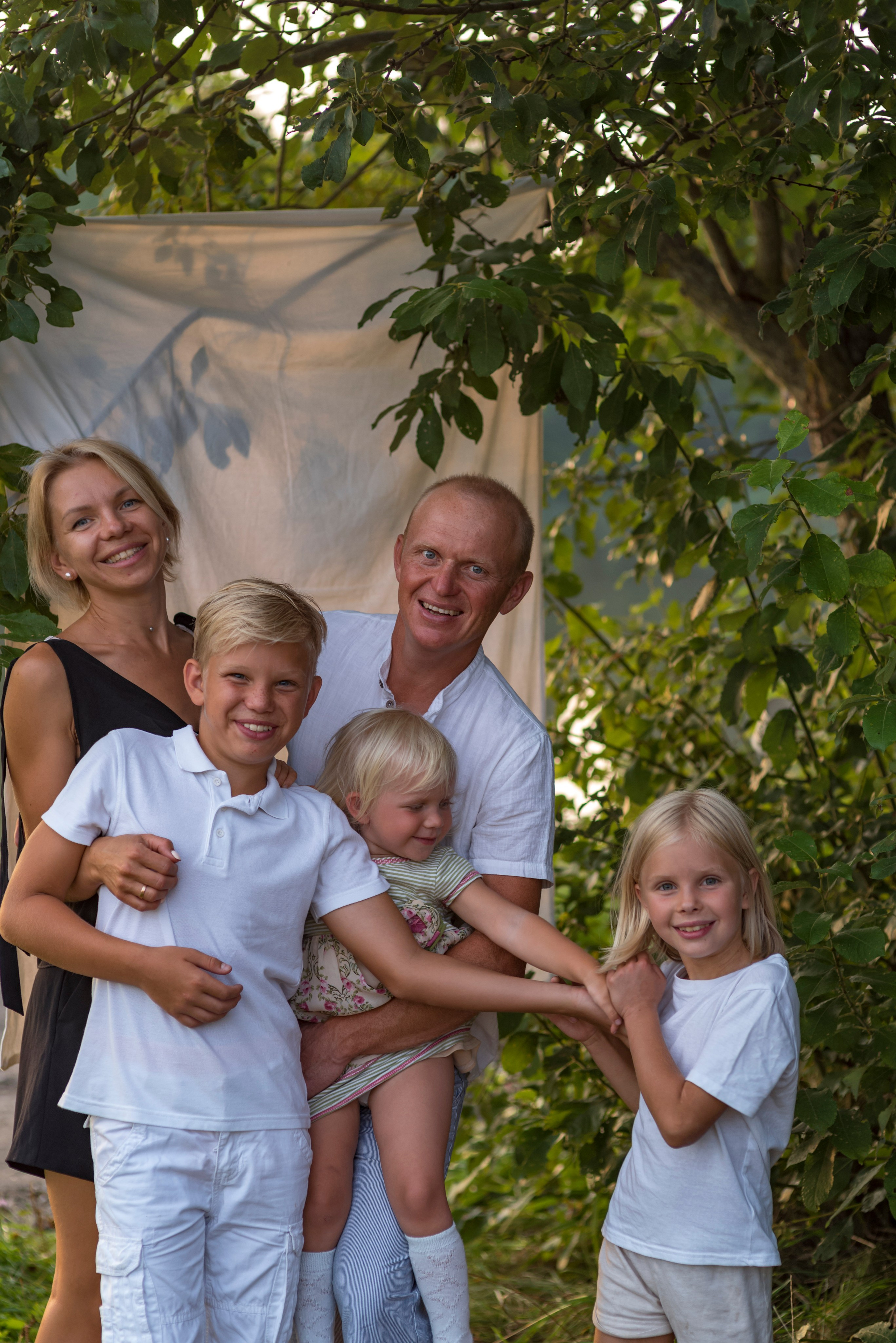 Семья в Станьково. Фотограф Крещения и Венчания. Минск и другие города. Почтенная Наташа