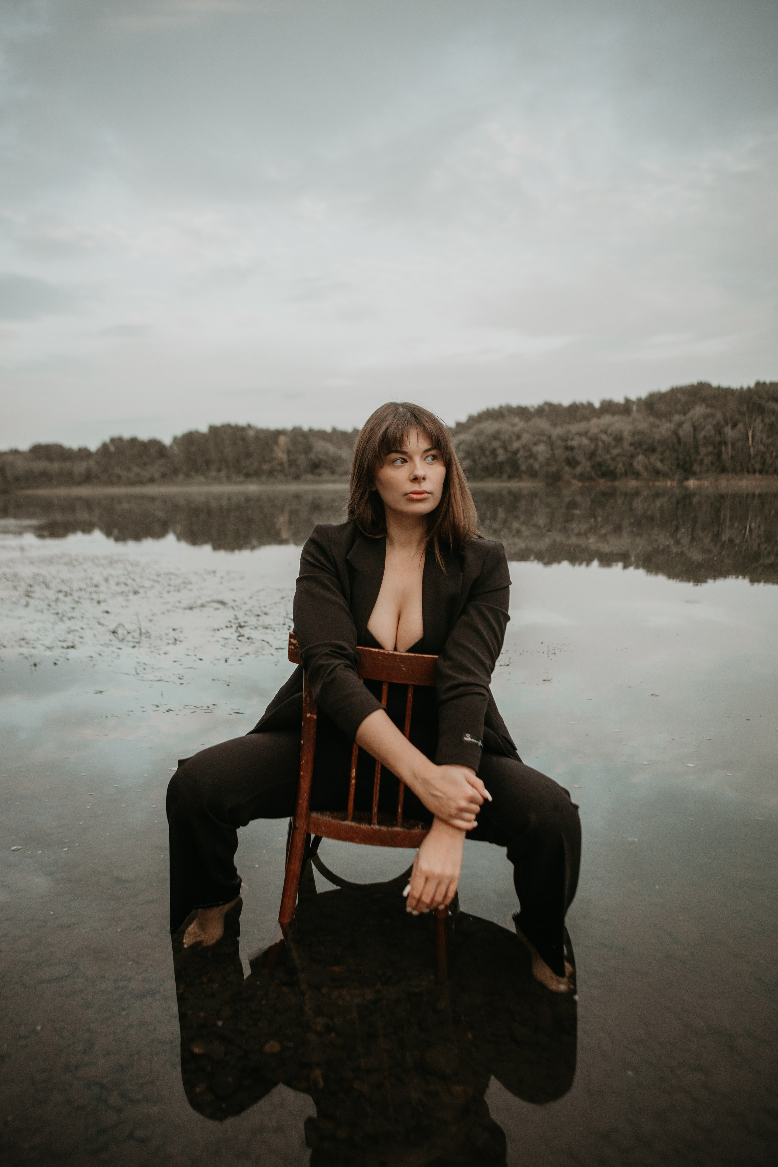 Фотосессия в реке. Дарья Белякова. Свадебный, детский и семейный фотограф в городе Бийск