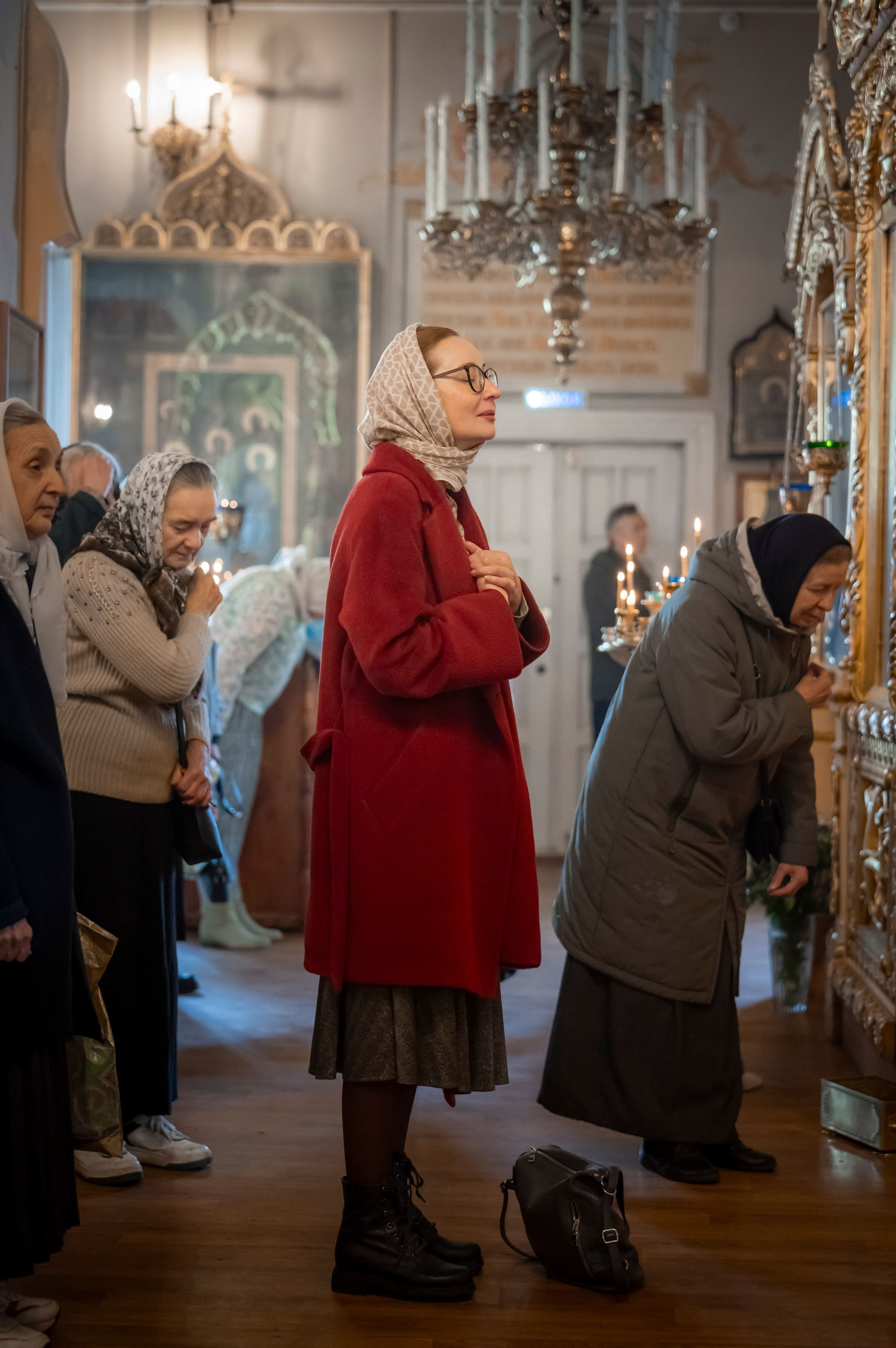Богородский храм. Благовещение. Божественная Литургия. Антон и Татьяна Денисенко — В храме