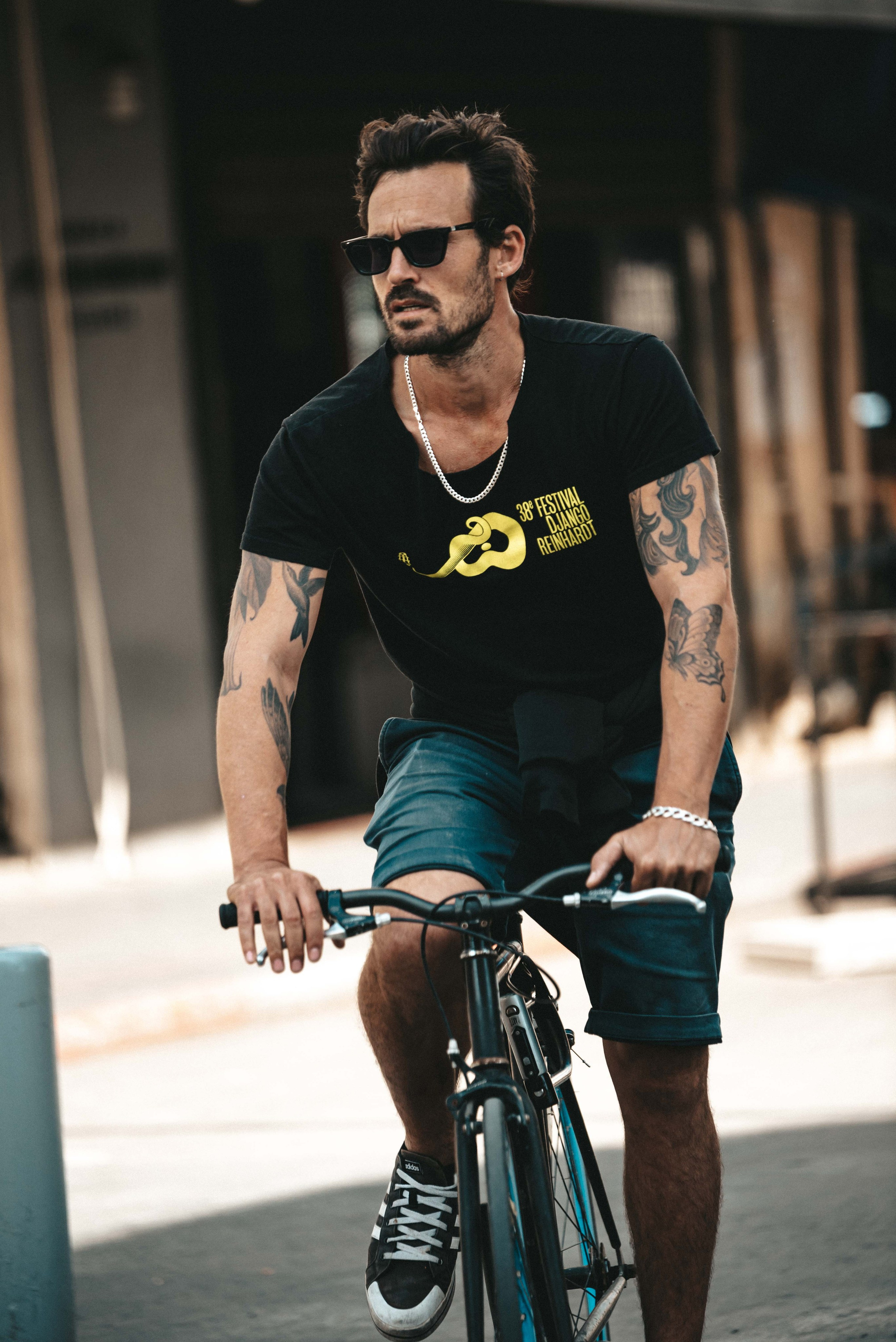 Street. Photographer in Tel Aviv, Israel. Event and fashion photographer TLV