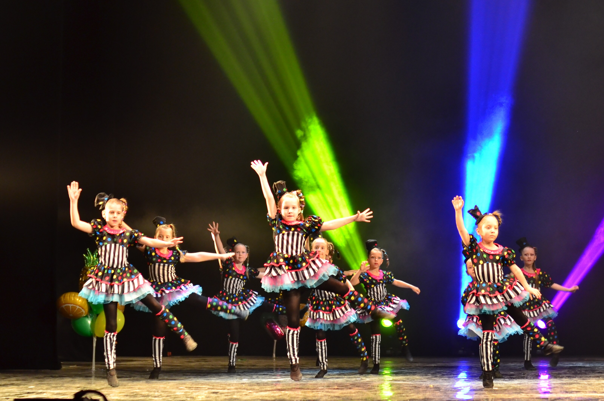 Танцы. Фото детских спортивных мероприятий и всякое интересное через объектив