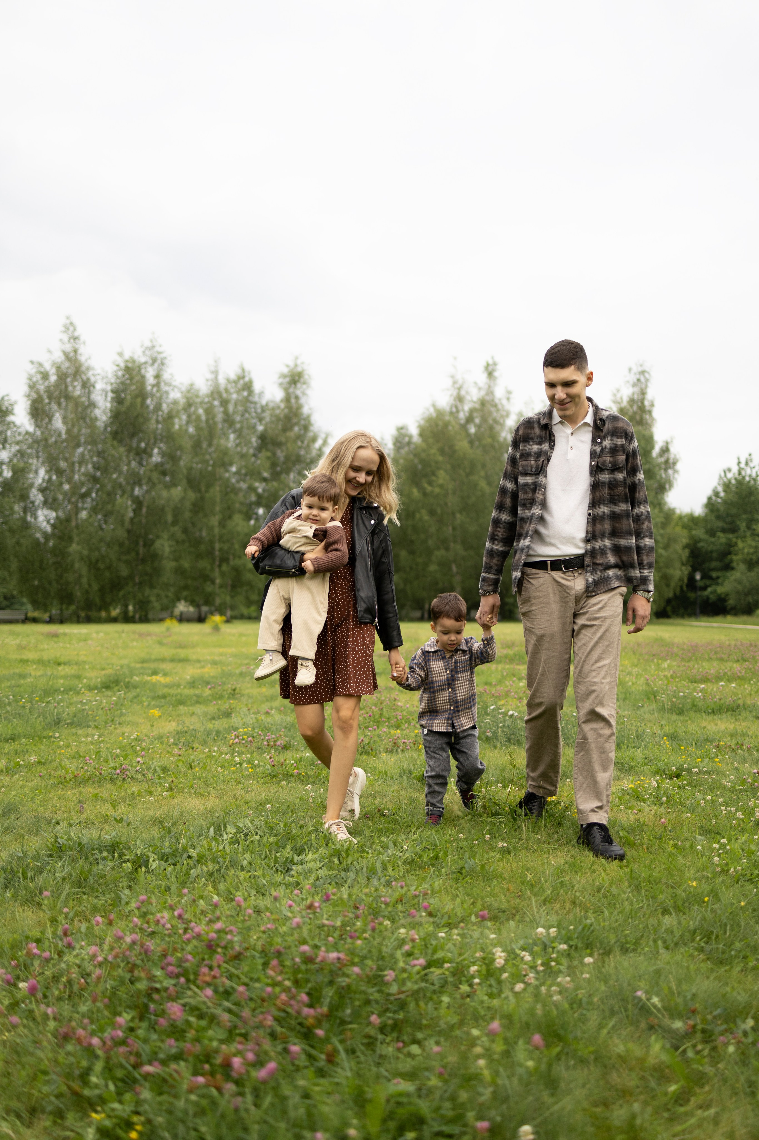 Кирилл, Катя, Мирон и Леон. Семейный и детский фотограф в Москве Анастасия Мурга