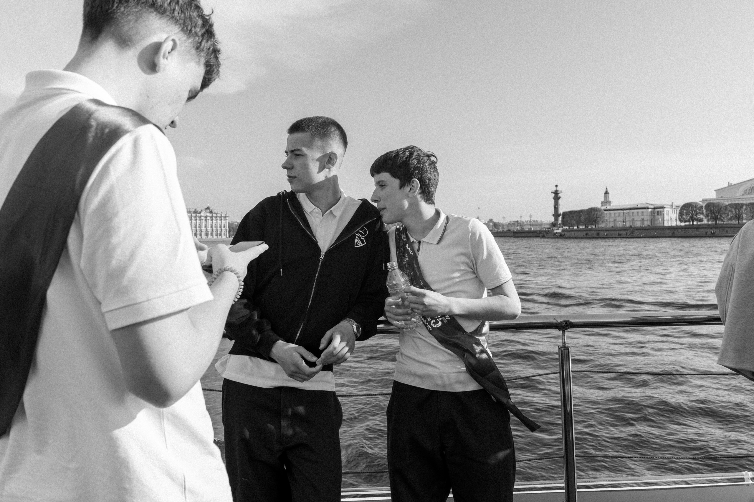 Выпускной на корабле. Фотограф Елизавета Потешкина