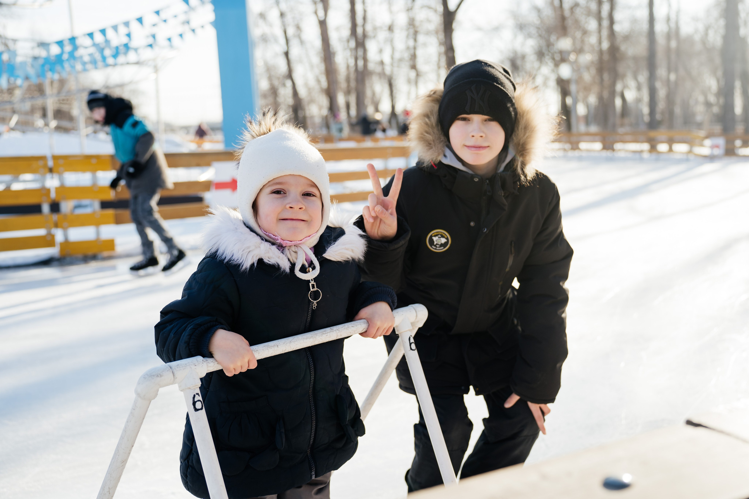 Зимний корпоратив Ариант. Видеограф и Фотограф в Челябинске Ксения и Владимир Рюмины