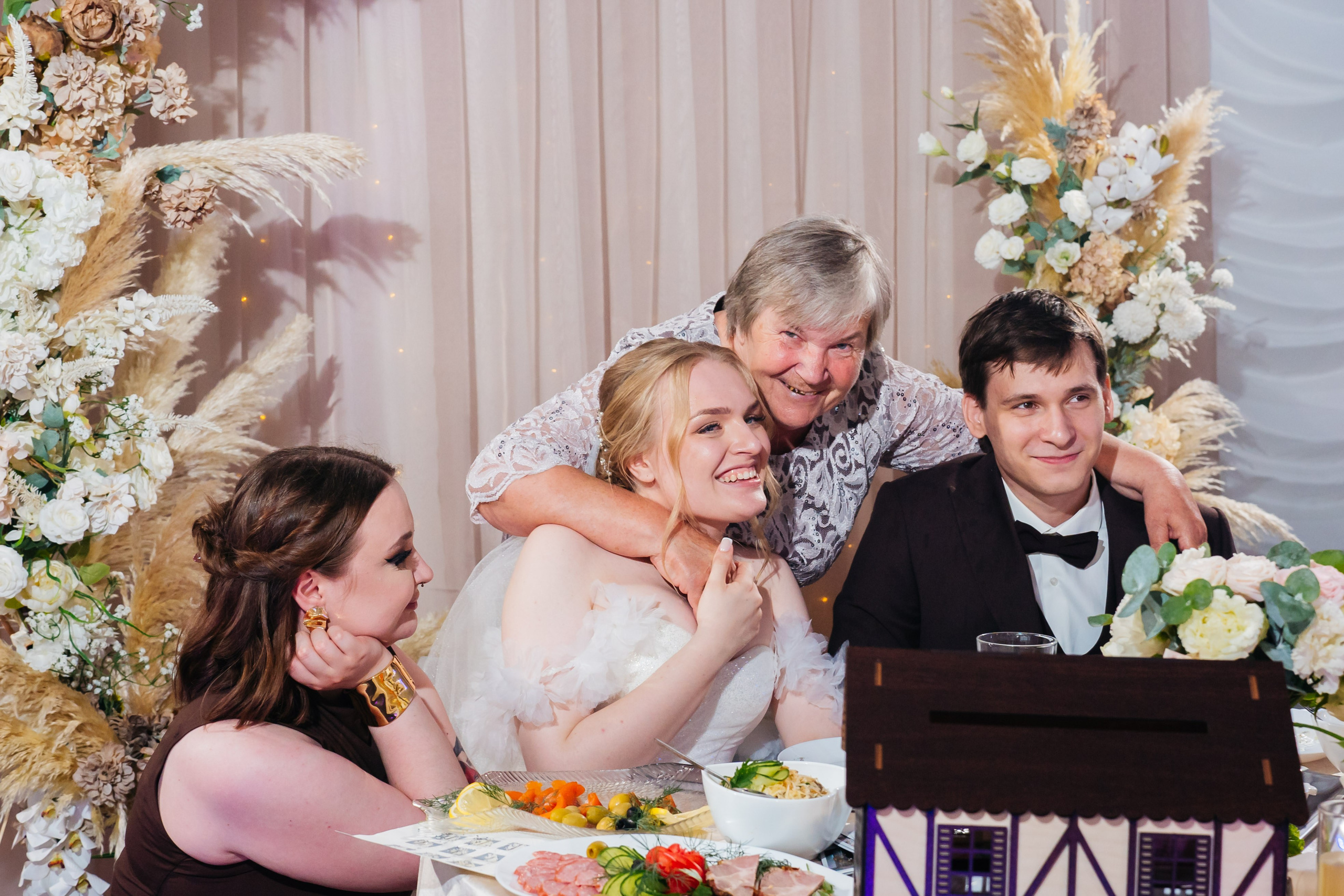 Ксения и Владислав. Видеограф и Фотограф в Челябинске Ксения и Владимир Рюмины