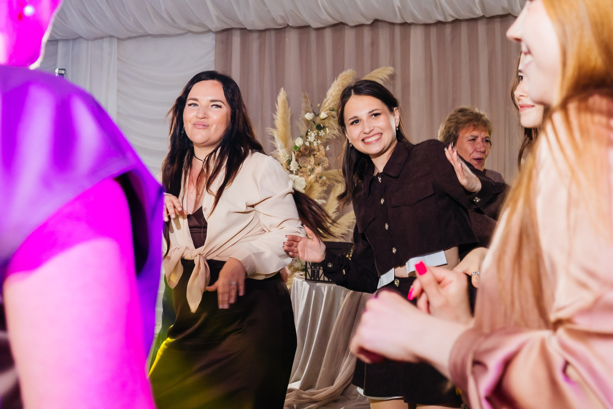 Ксения и Владислав. Видеограф и Фотограф в Челябинске Ксения и Владимир Рюмины