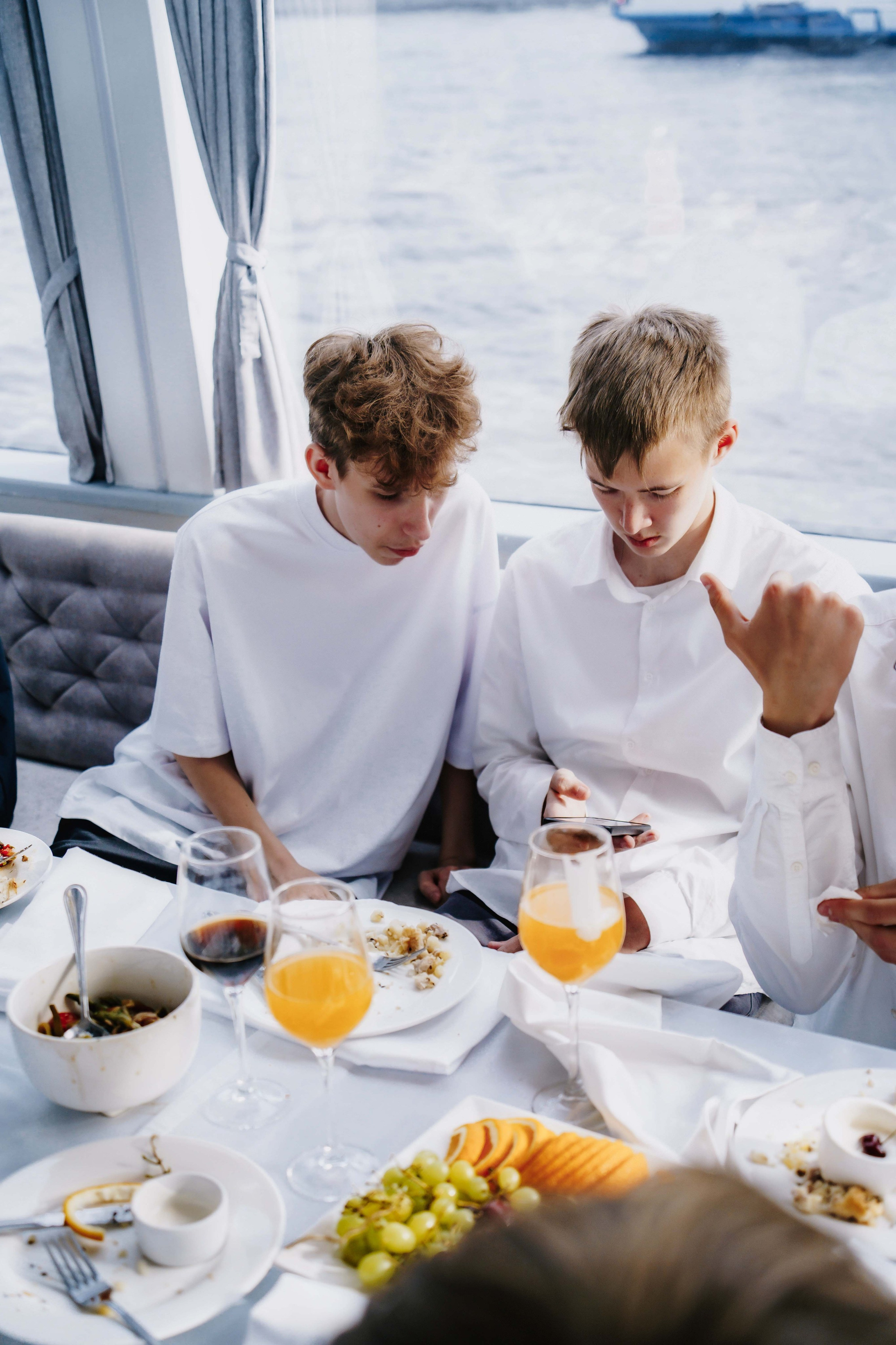 Выпускной 9В. Свадебный и семейный фотограф в Санкт-Петербурге Виктор Голубев