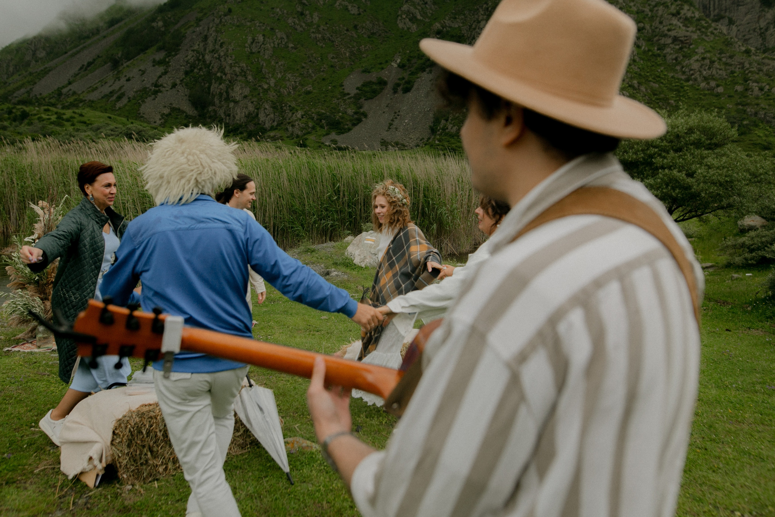 Nikita & Nastya. Wedding at Kazbeg. Свадебный фотограф Грузия Alex and Polly