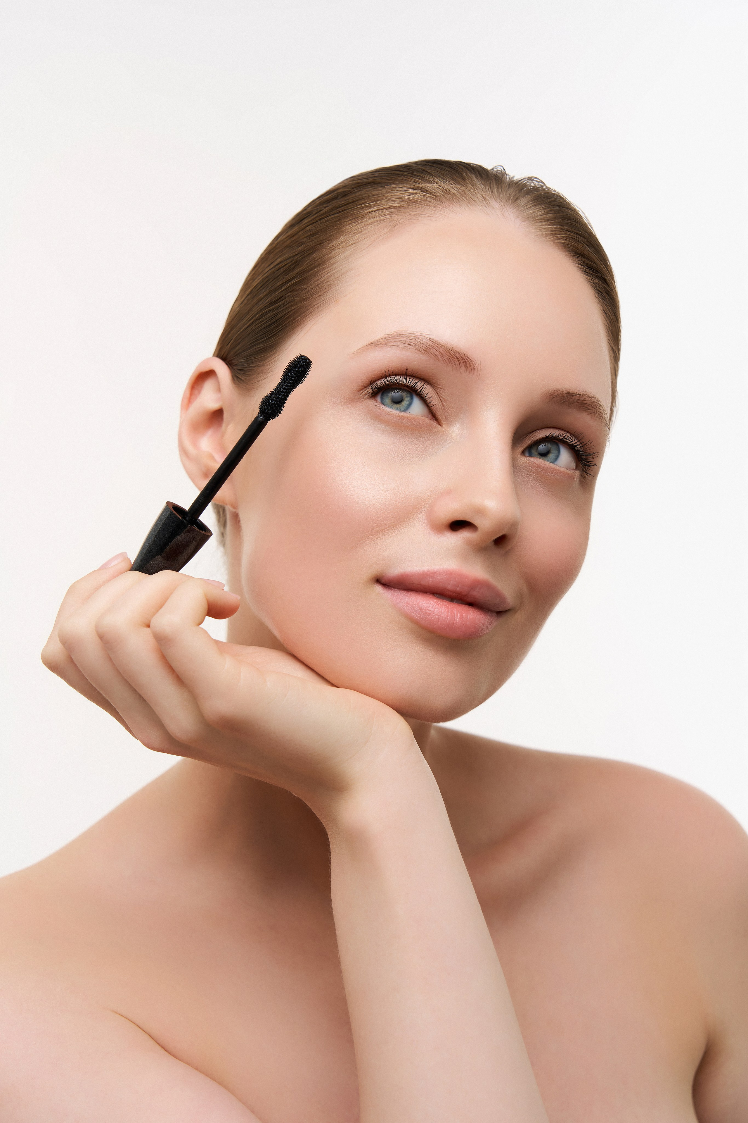 Бьюти. Фотограф для брендов одежды и маркетплейсов в Москве Рита Винтер