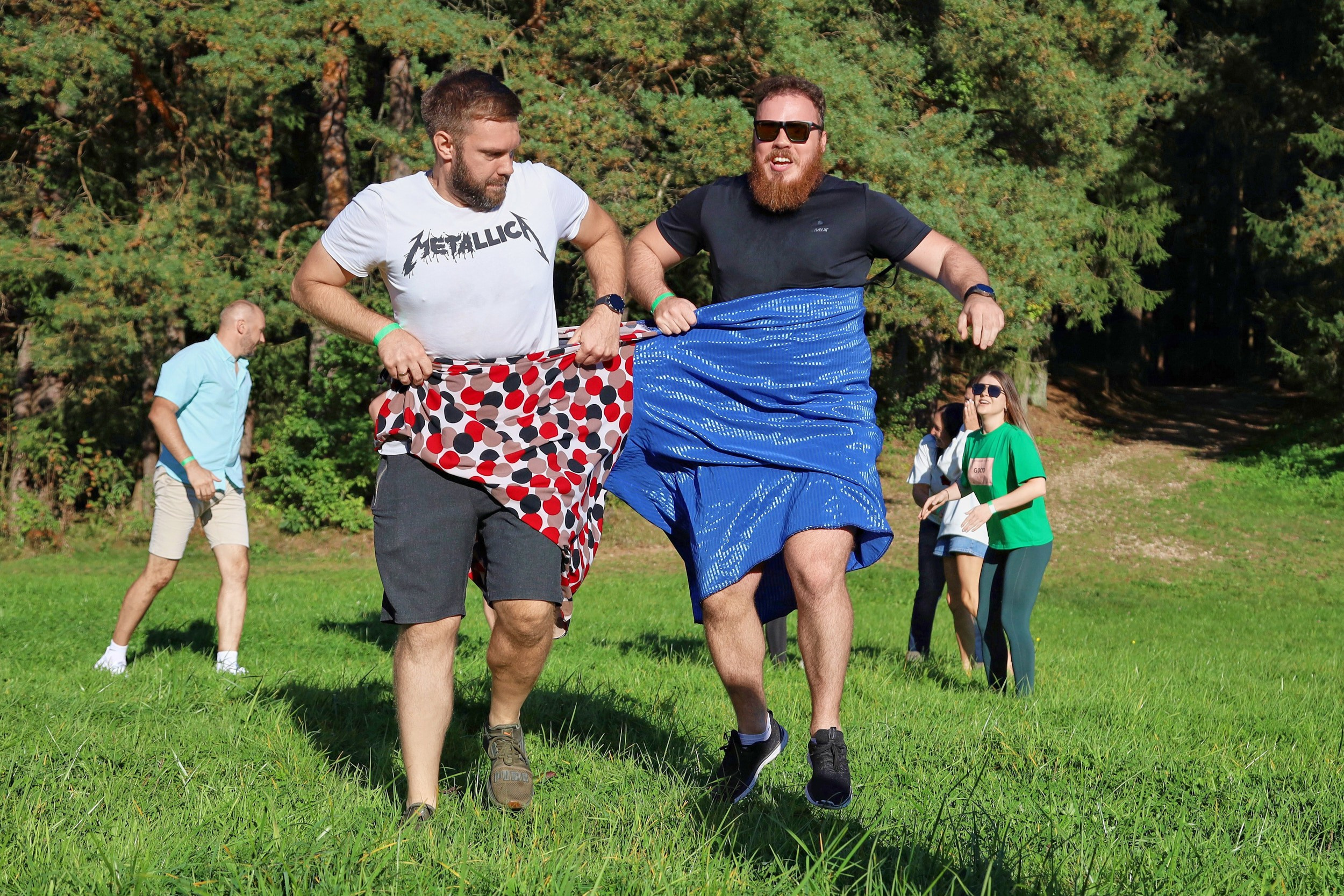 Whitebird — белорусская компания с легальной крипто-лицензией. Репортажный фотограф в Минске. Алексей Матюшков