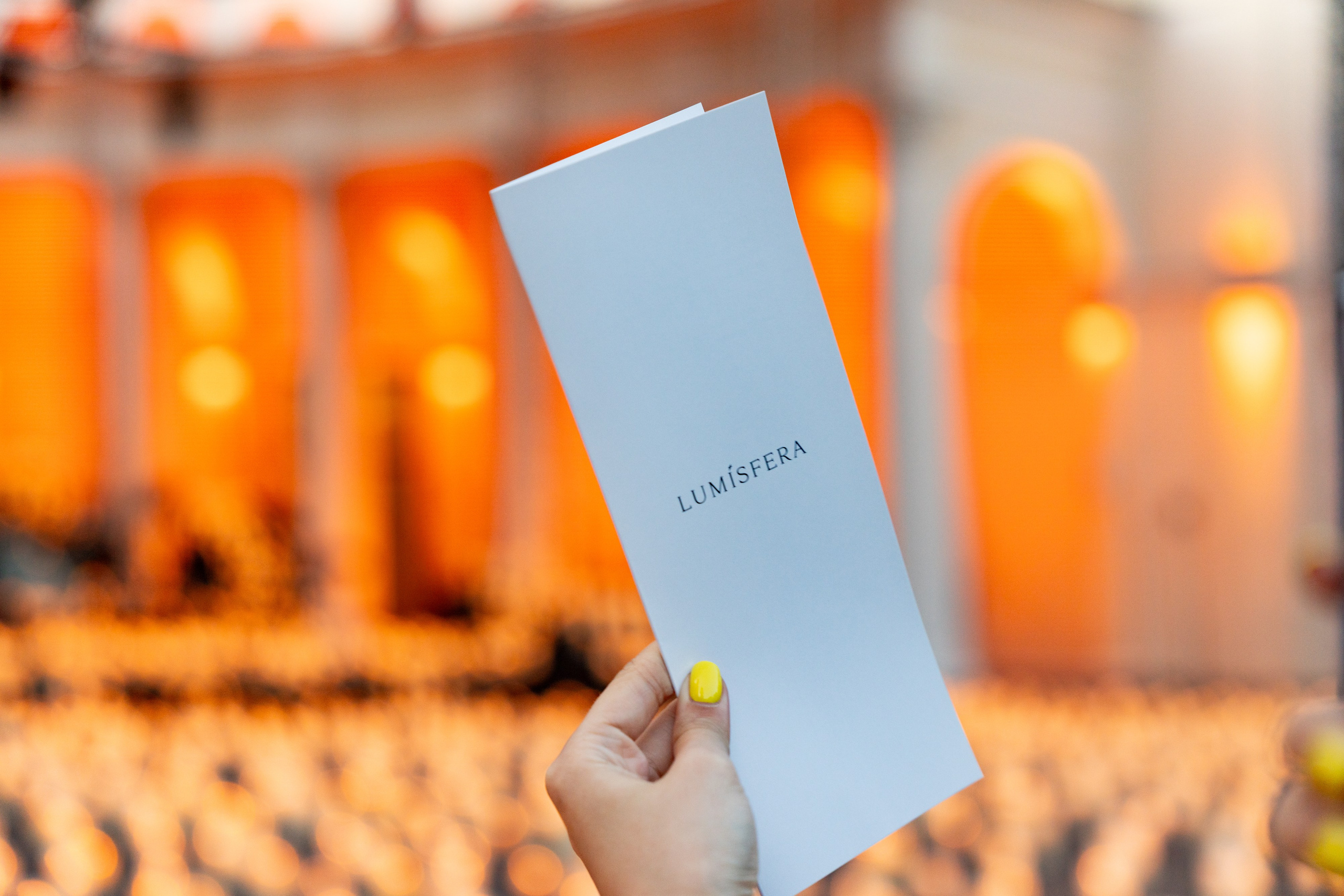 Симфонический оркестр Lumisfera при свечах. Фотограф Никита Комаров