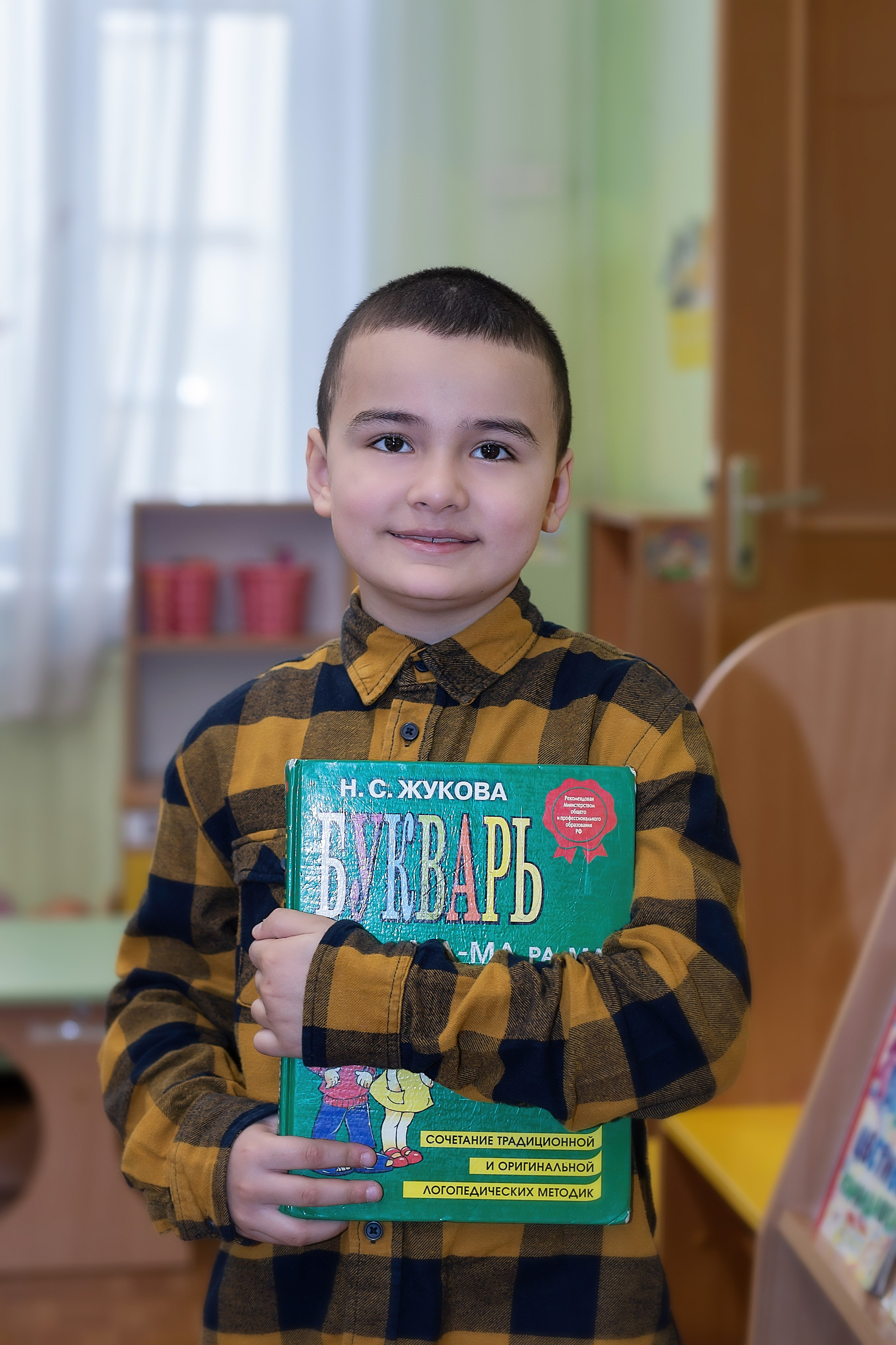 Выпускной фотоальбом 2025. Семейный фотограф в Санкт-Петербурге