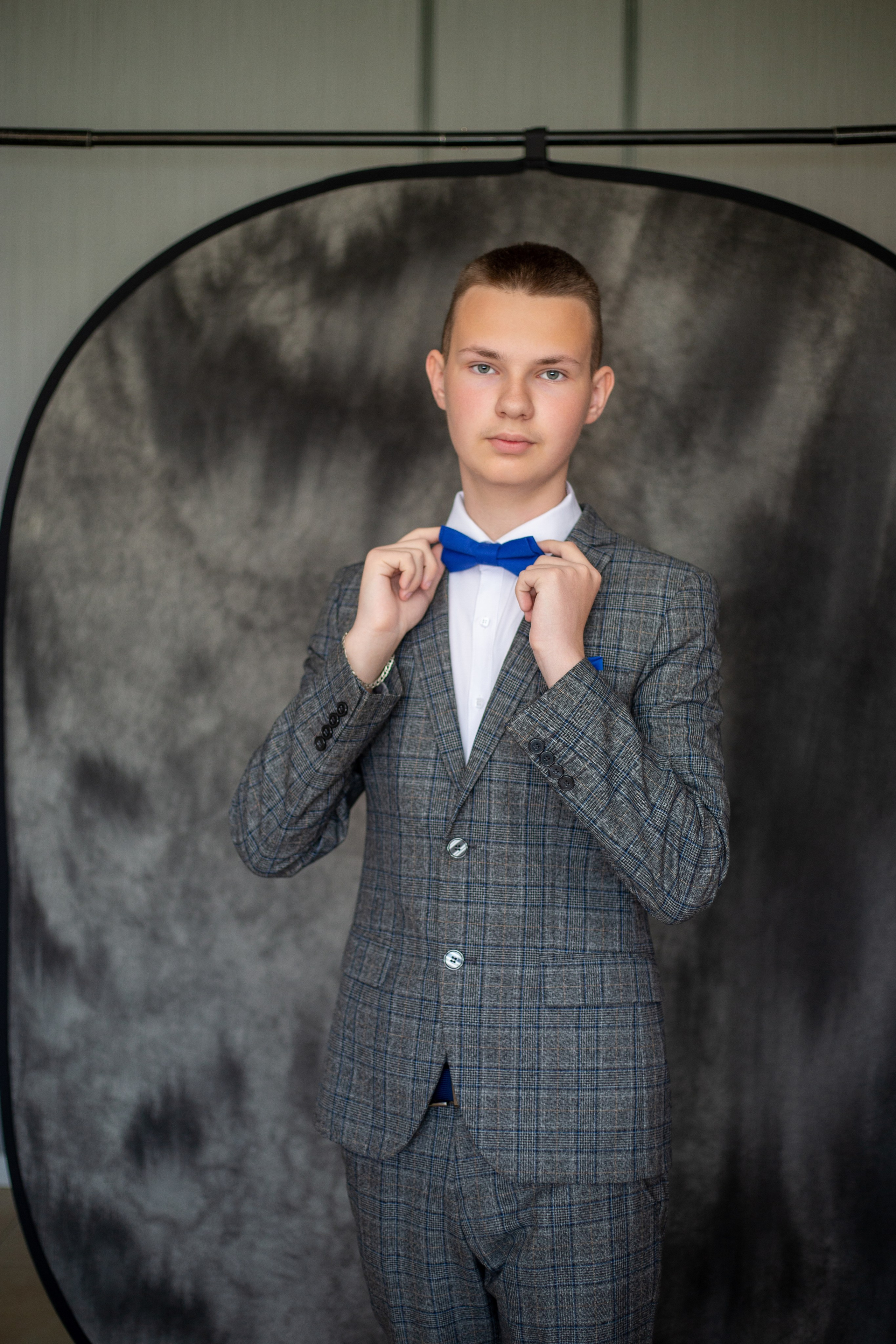 Портреты старшая школа (фоны, школа, улица). Выпускные альбомы Воронеж от Веры Соколовой