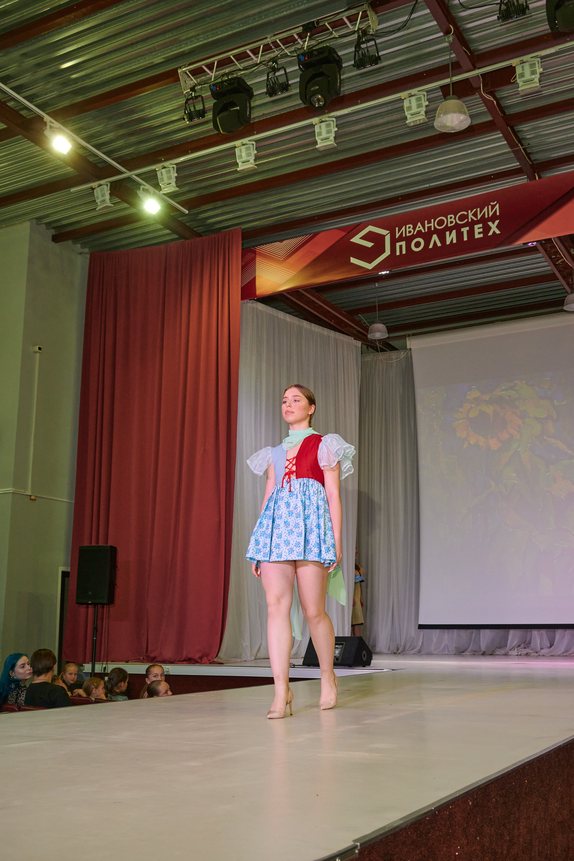 Русский силуэт иваново 26 июня. Фотограф в Иваново: Каталожная съемка одежды и постельного белья, Wildberries