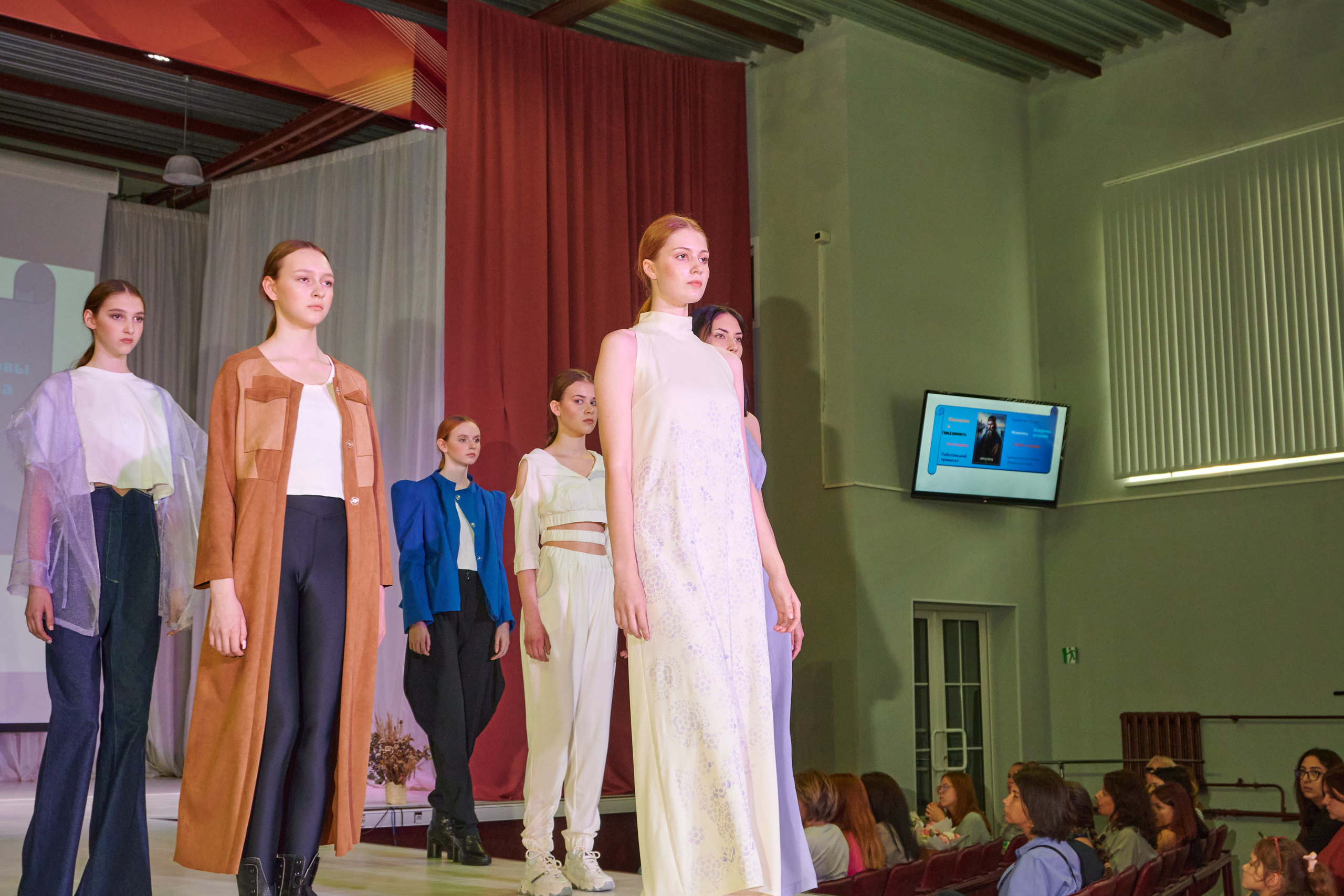 Русский силуэт иваново 26 июня. Фотограф в Иваново: Каталожная съемка одежды и постельного белья, Wildberries