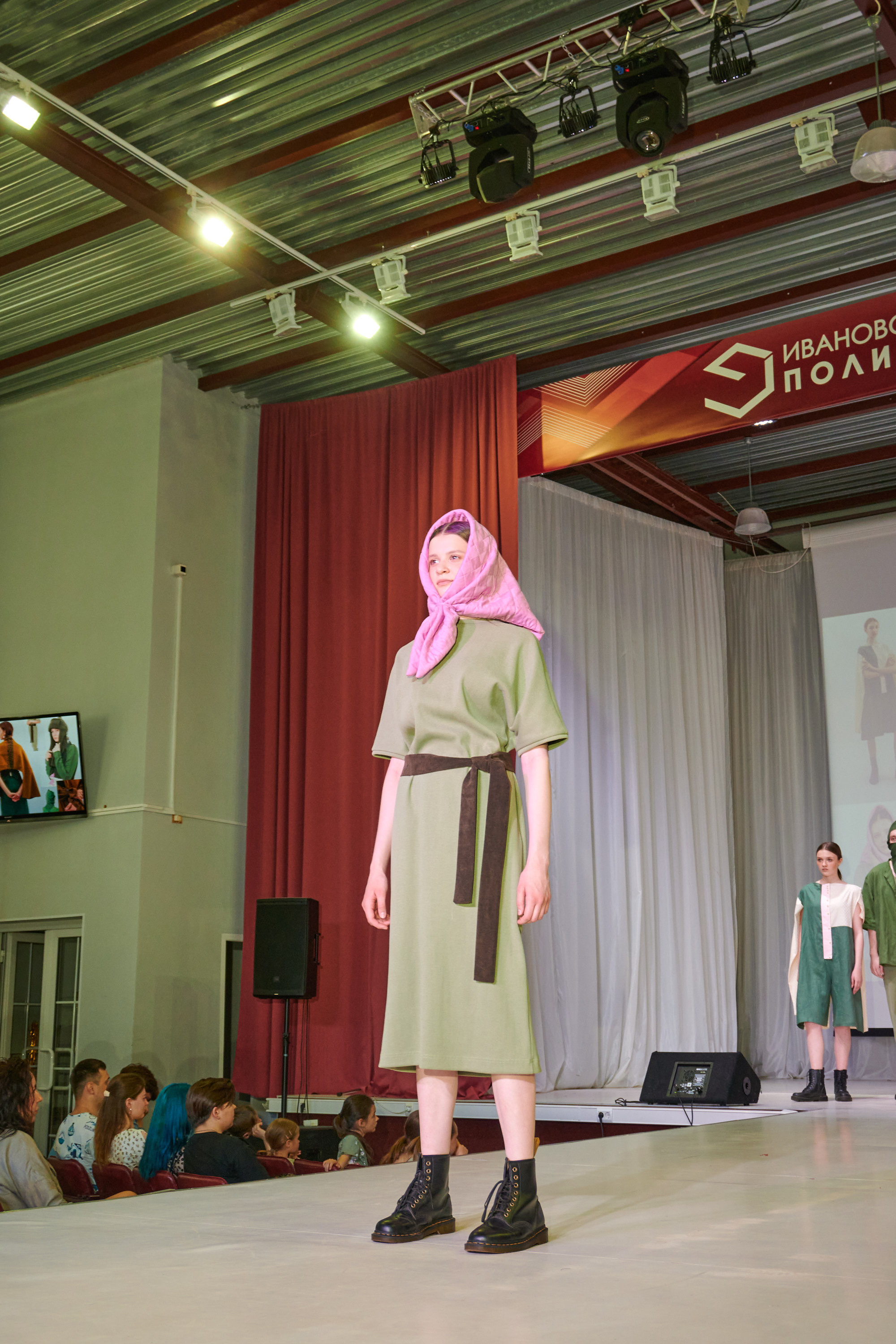 Русский силуэт иваново 26 июня. Фотограф в Иваново: Каталожная съемка одежды и постельного белья, Wildberries