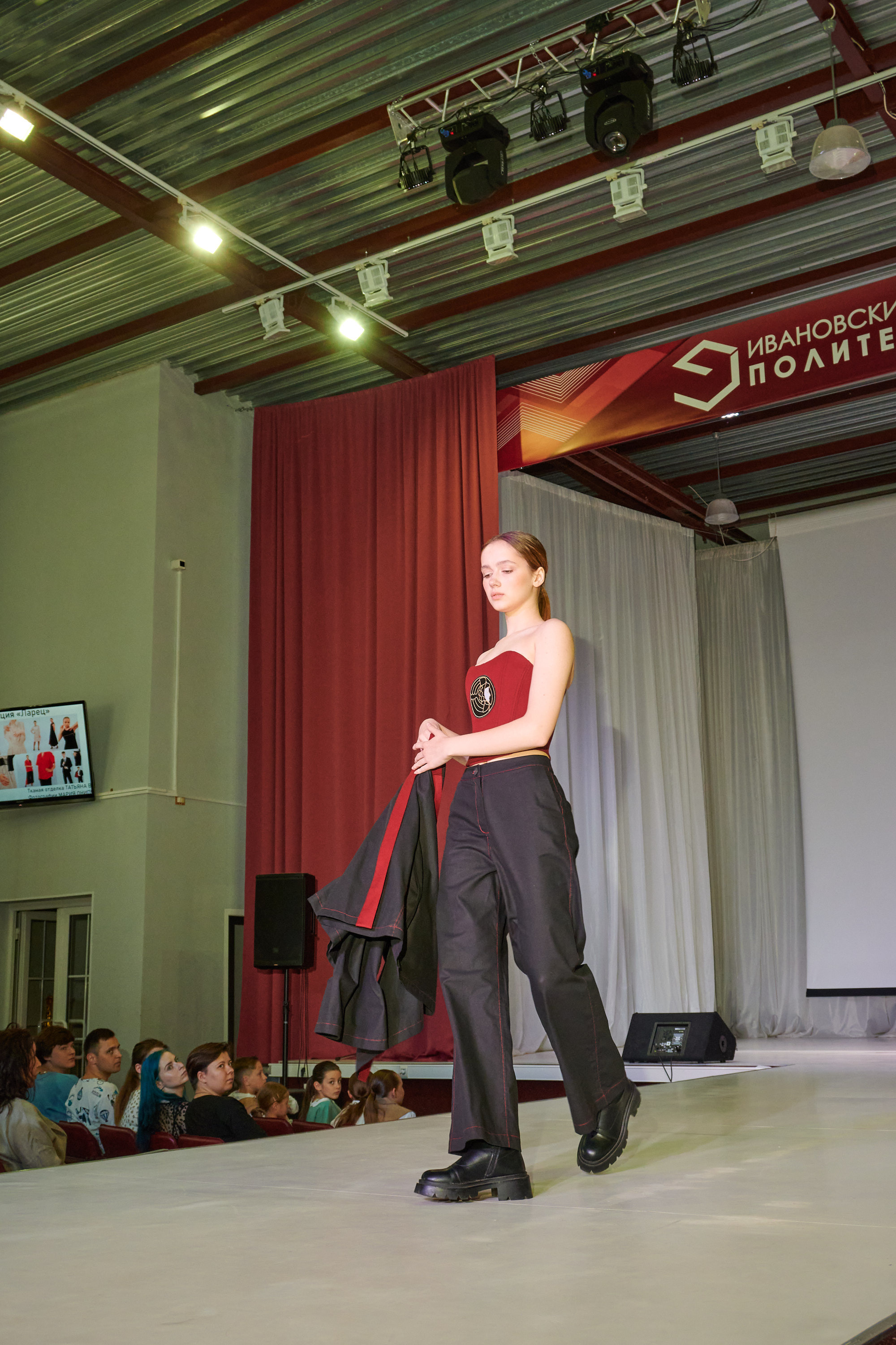 Русский силуэт иваново 26 июня. Фотограф в Иваново: Каталожная съемка одежды и постельного белья, Wildberries