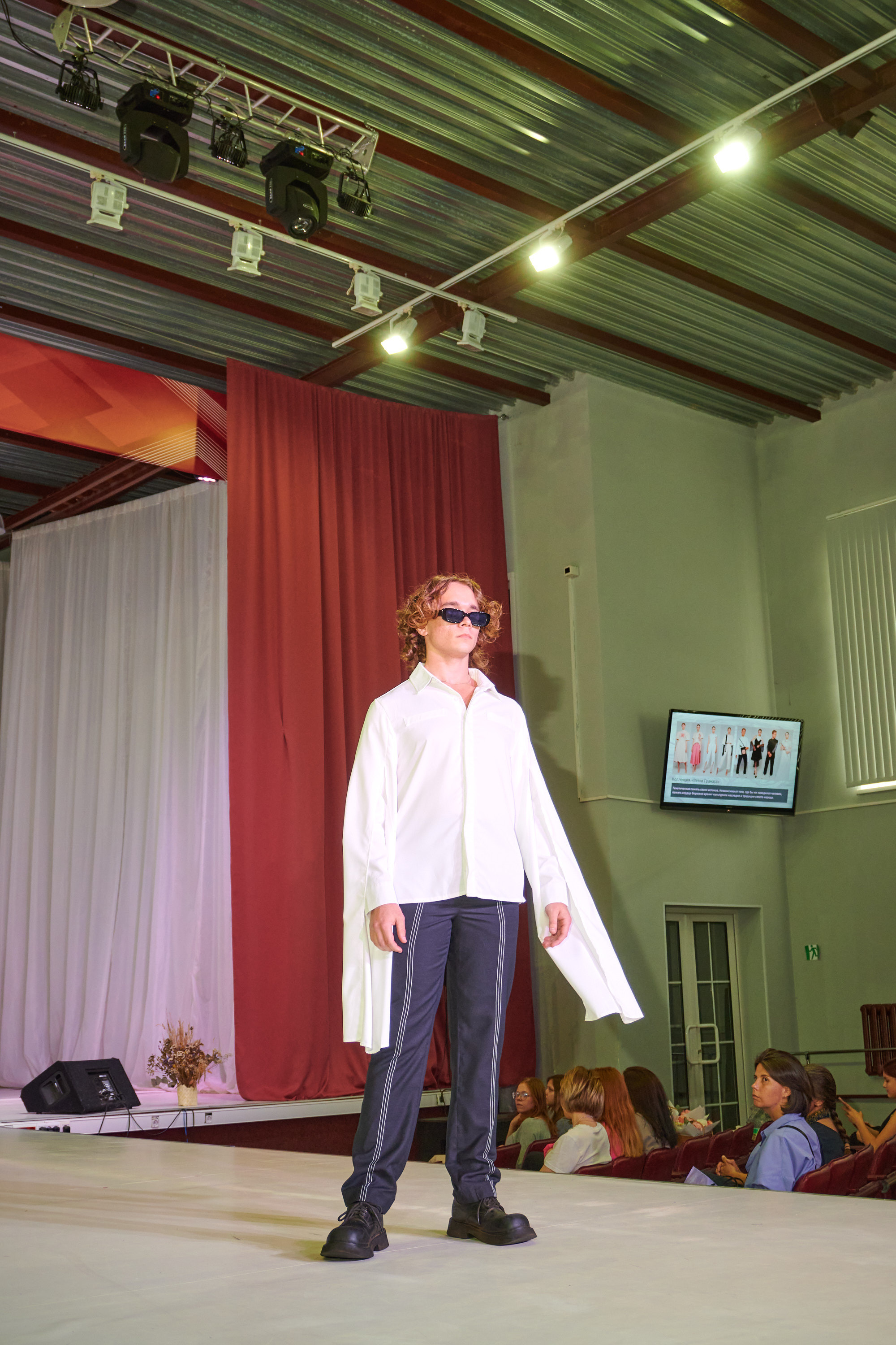 Русский силуэт иваново 26 июня. Фотограф в Иваново: Каталожная съемка одежды и постельного белья, Wildberries