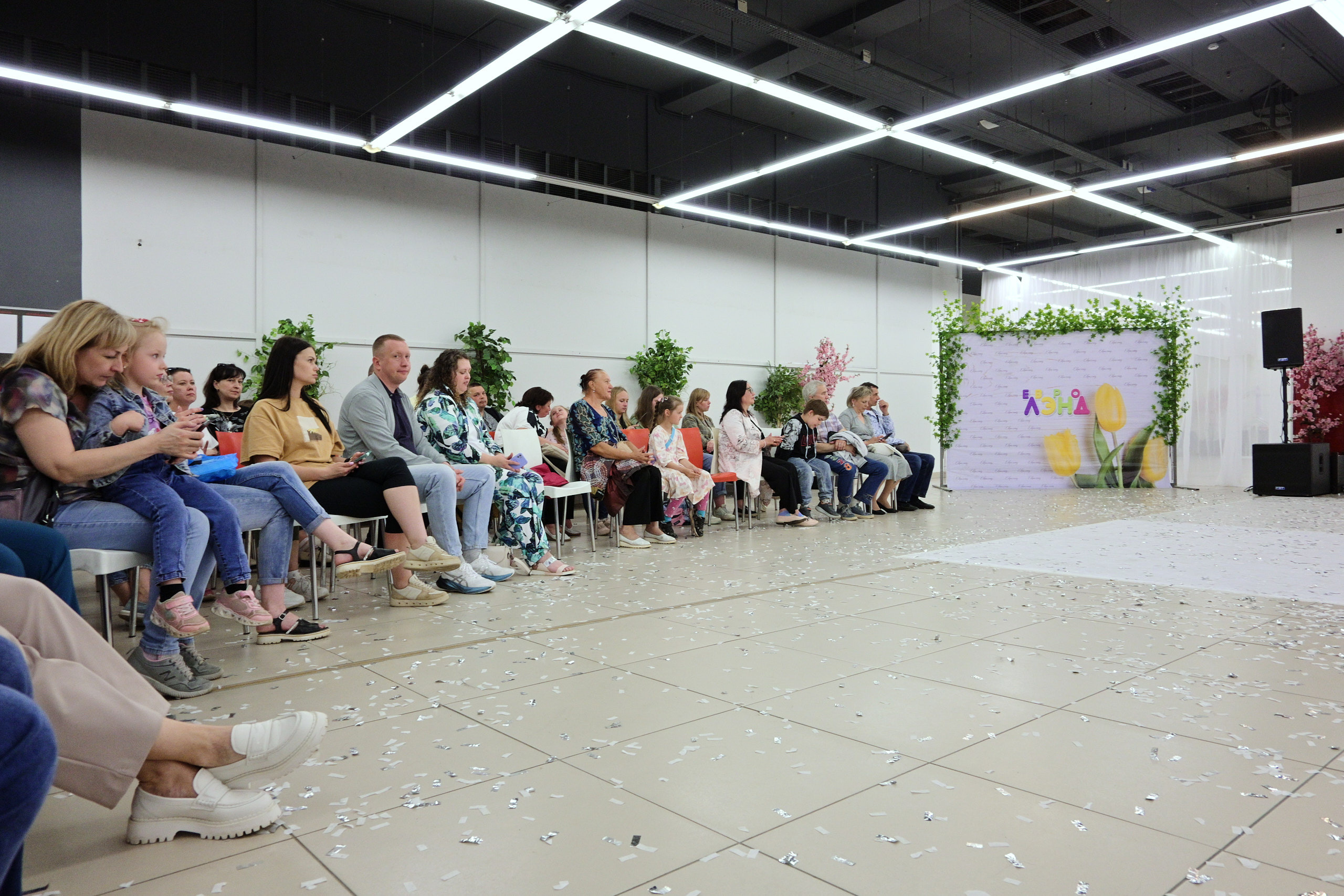 Показ Артплей в Евролэнд 09.06.2023. Фотограф в Иваново: Каталожная съемка одежды и постельного белья, Wildberries