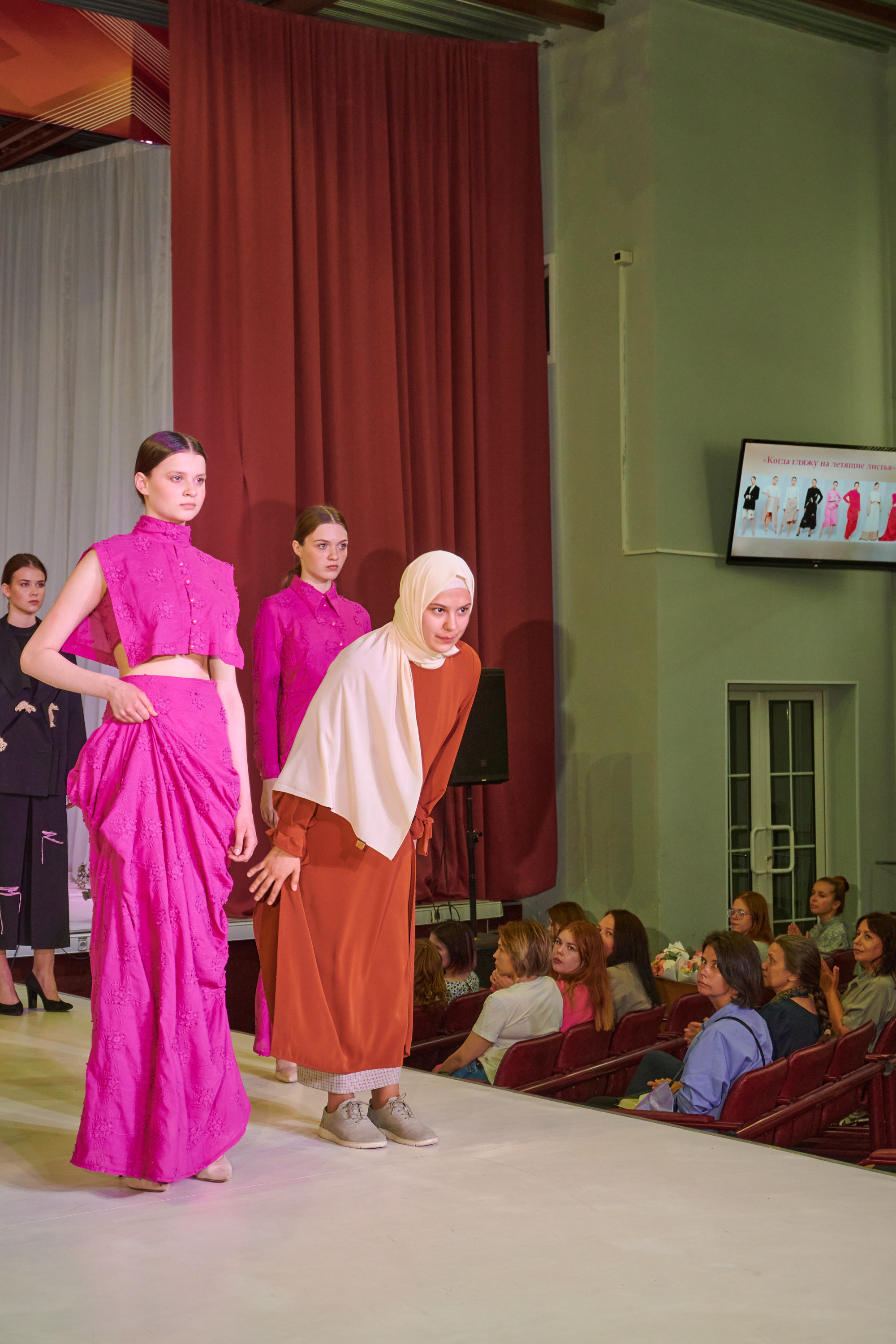 Русский силуэт иваново 26 июня. Фотограф в Иваново: Каталожная съемка одежды и постельного белья, Wildberries