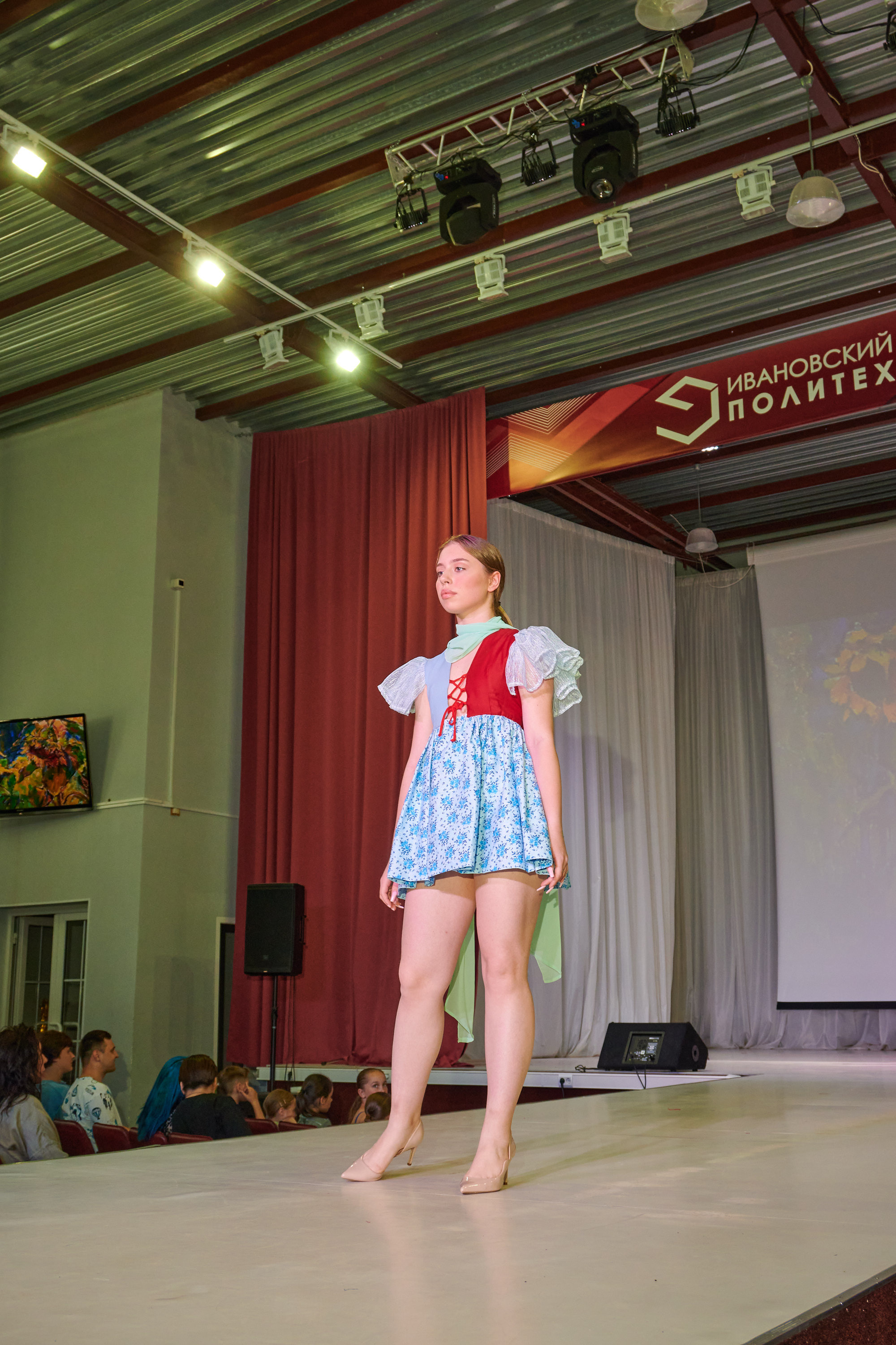 Русский силуэт иваново 26 июня. Фотограф в Иваново: Каталожная съемка одежды и постельного белья, Wildberries